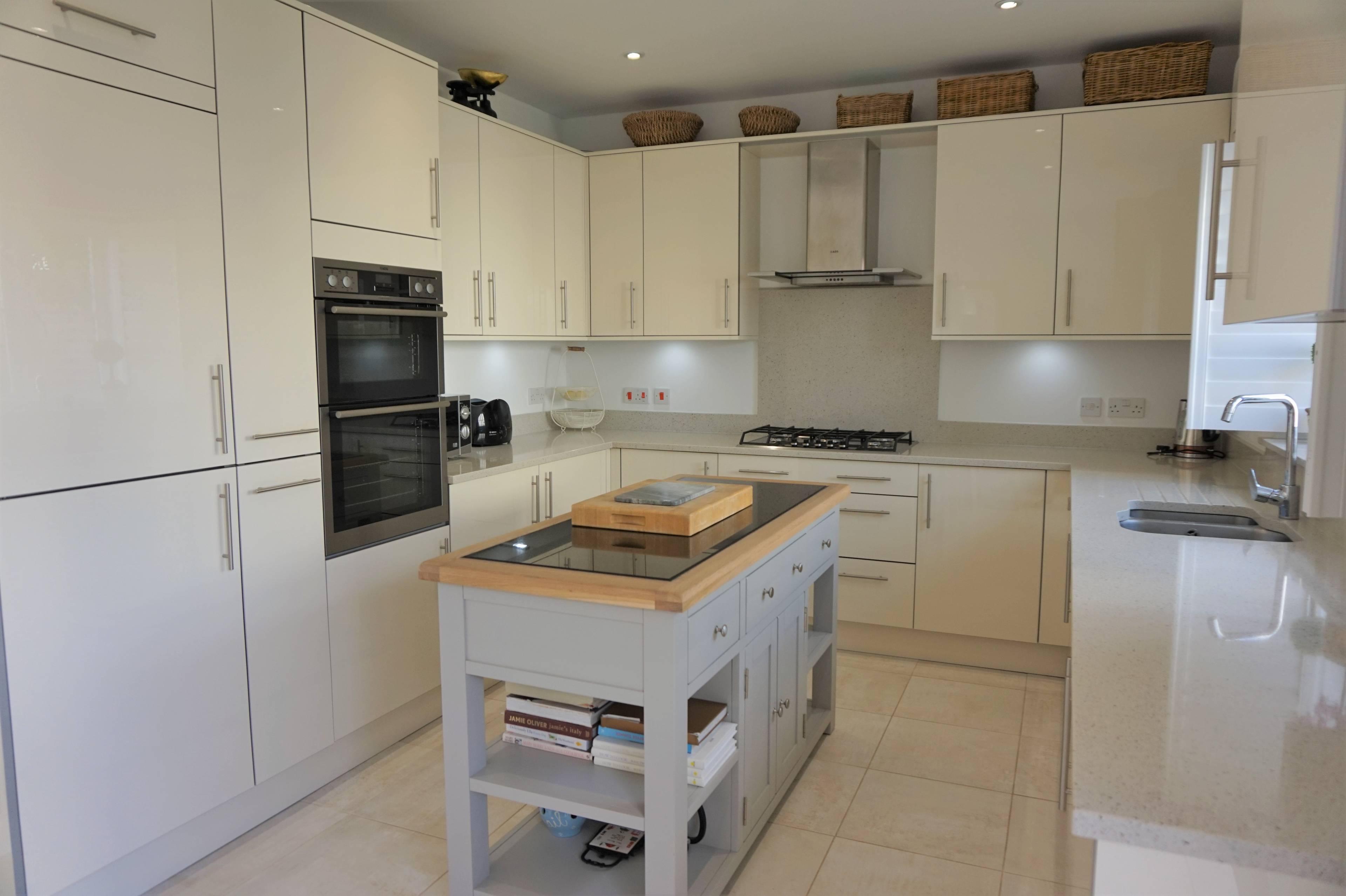 Kitchen/breakfast