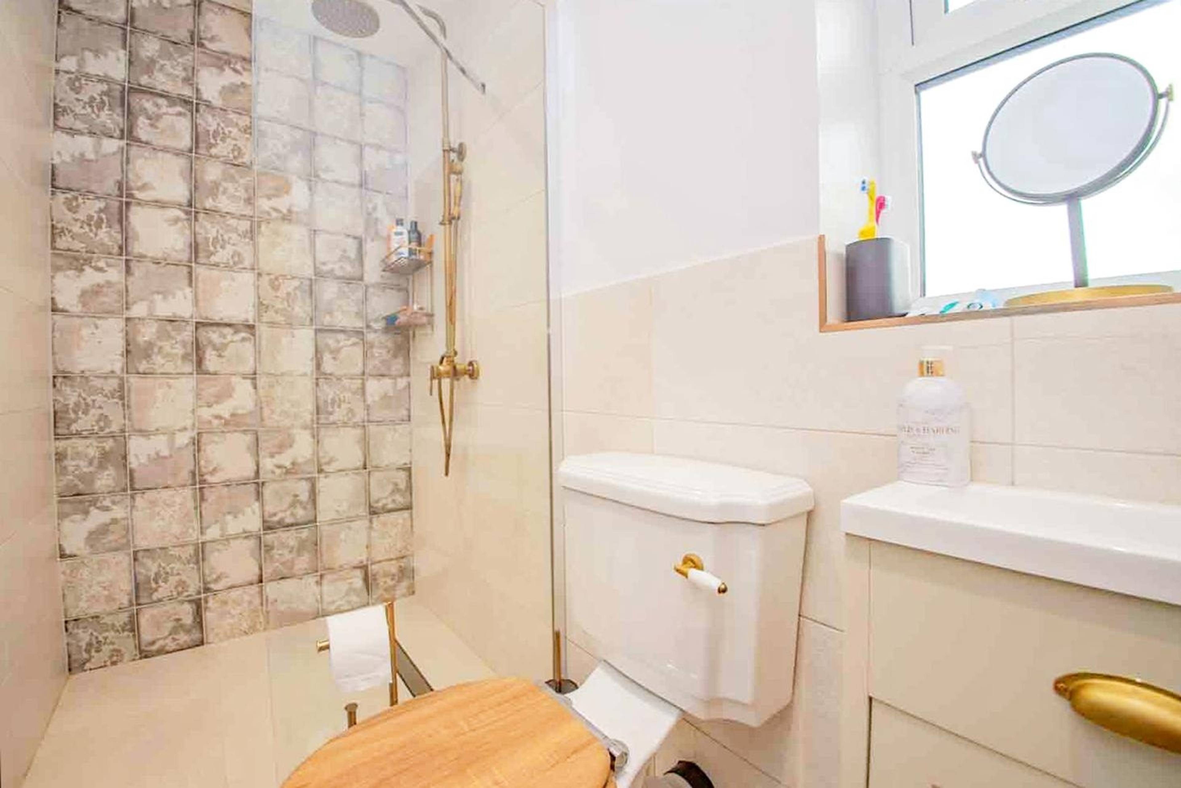 Master En-suite