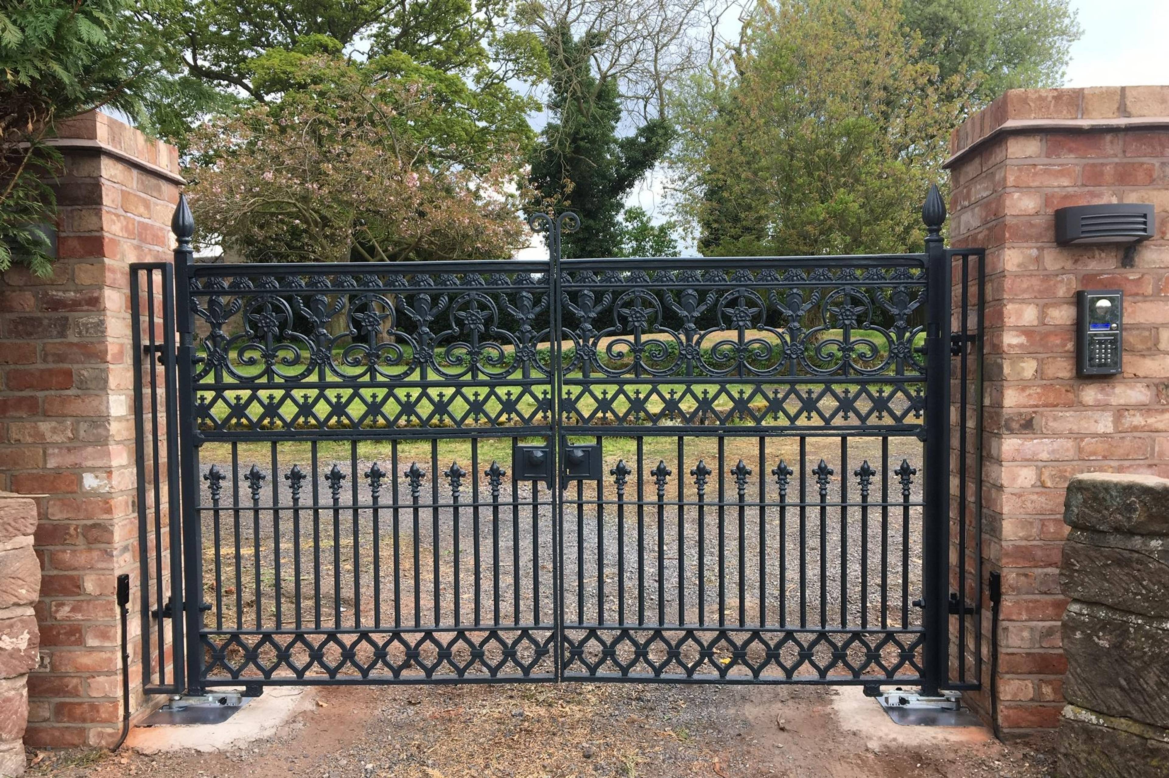 Gated Driveway