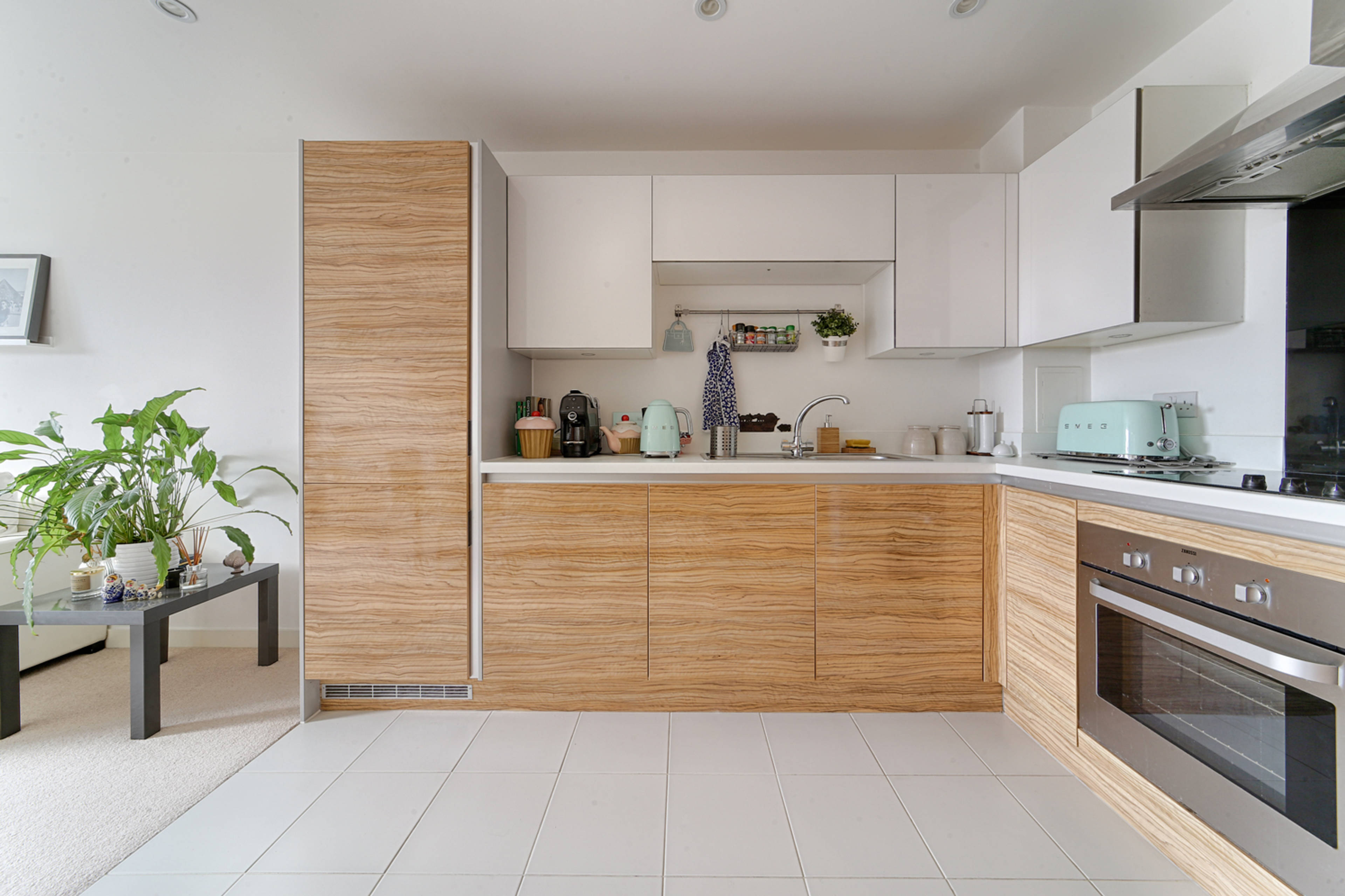 Lounge / Kitchen
