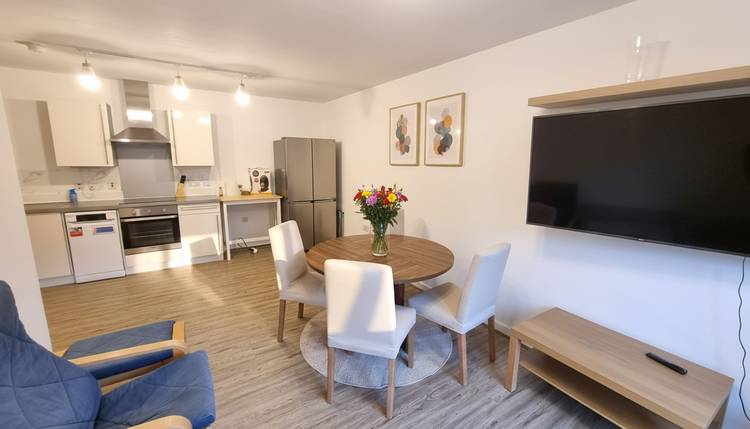 3 bedroom flat