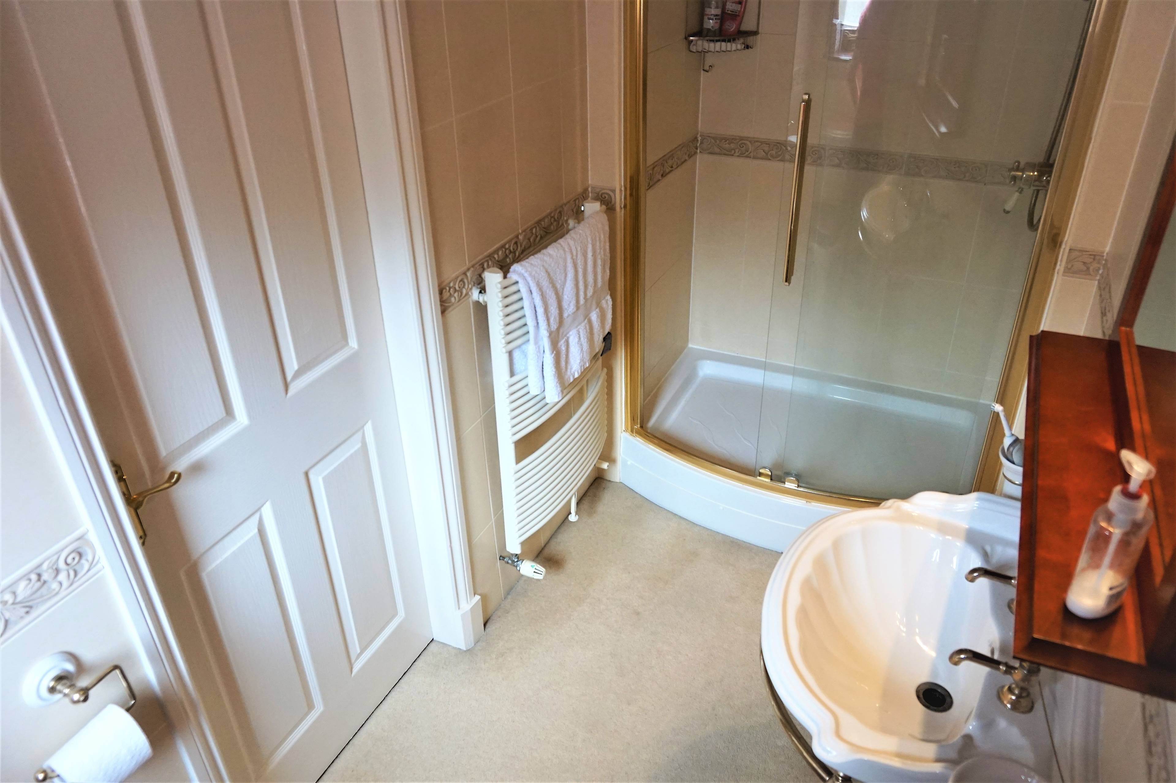 Master En-suite
