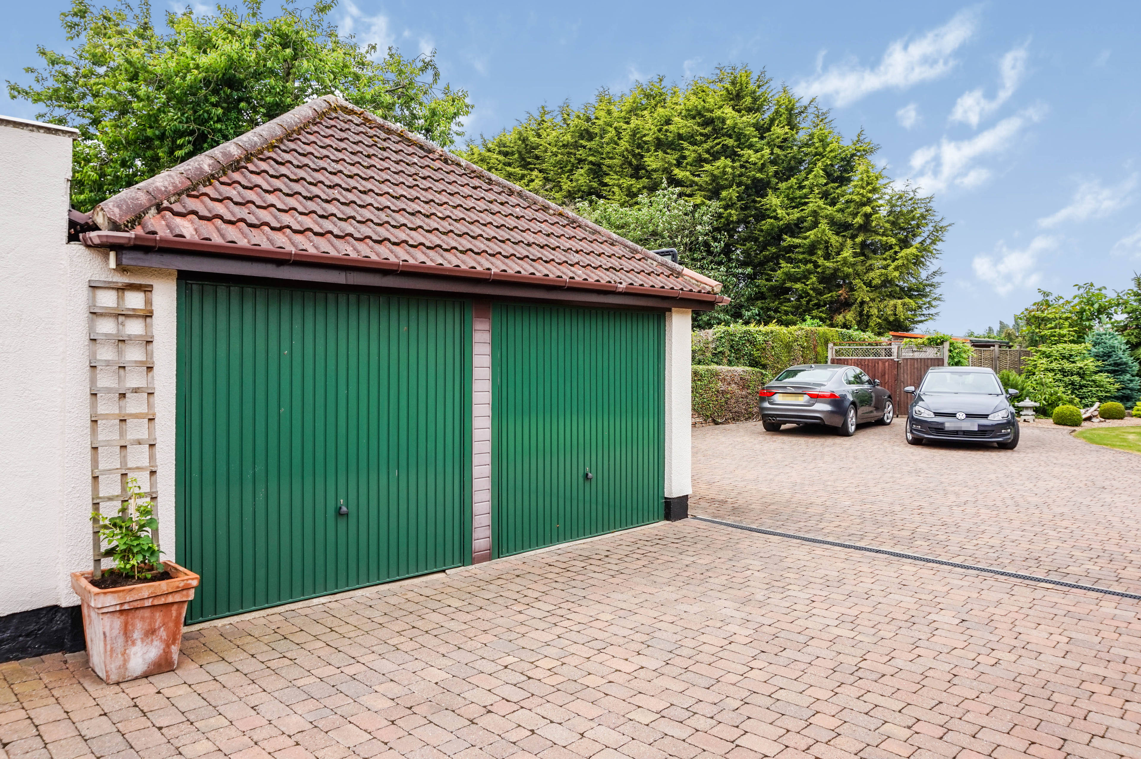 Double Garage