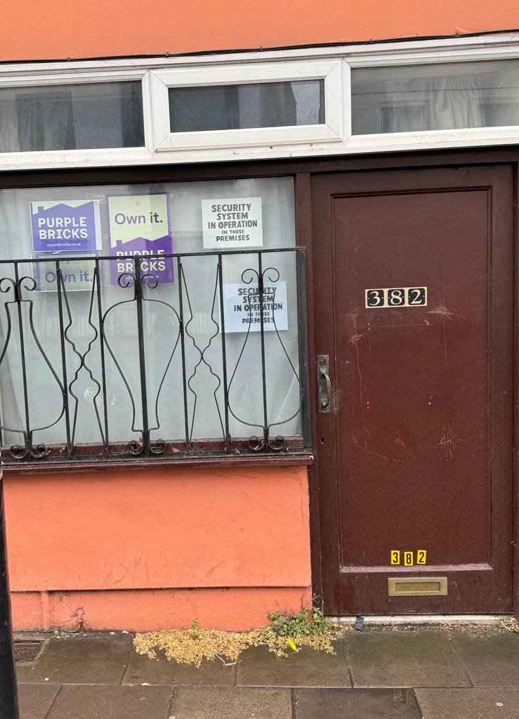 3 bedroom block of apartments