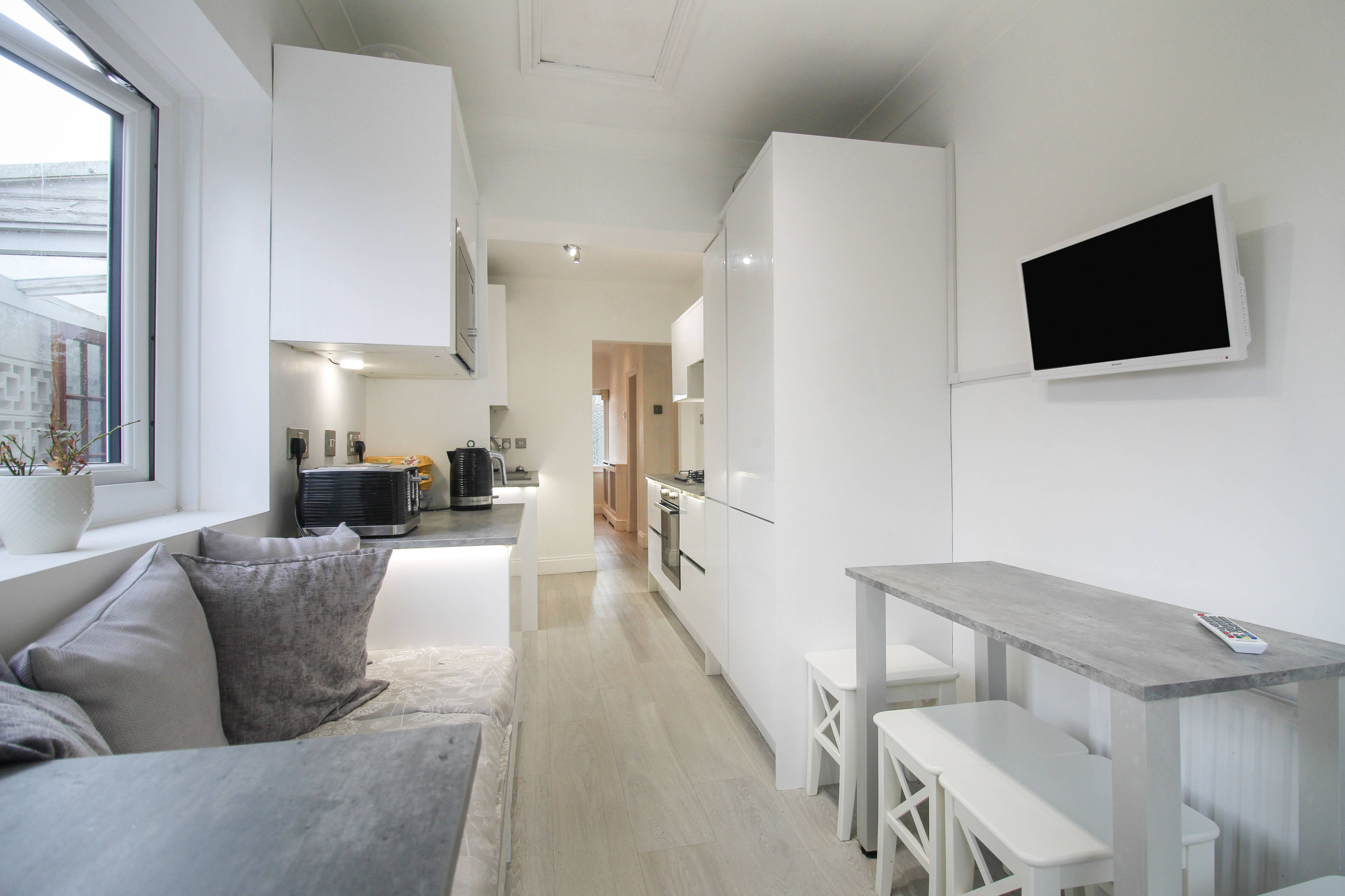 Kitchen/Breakfast