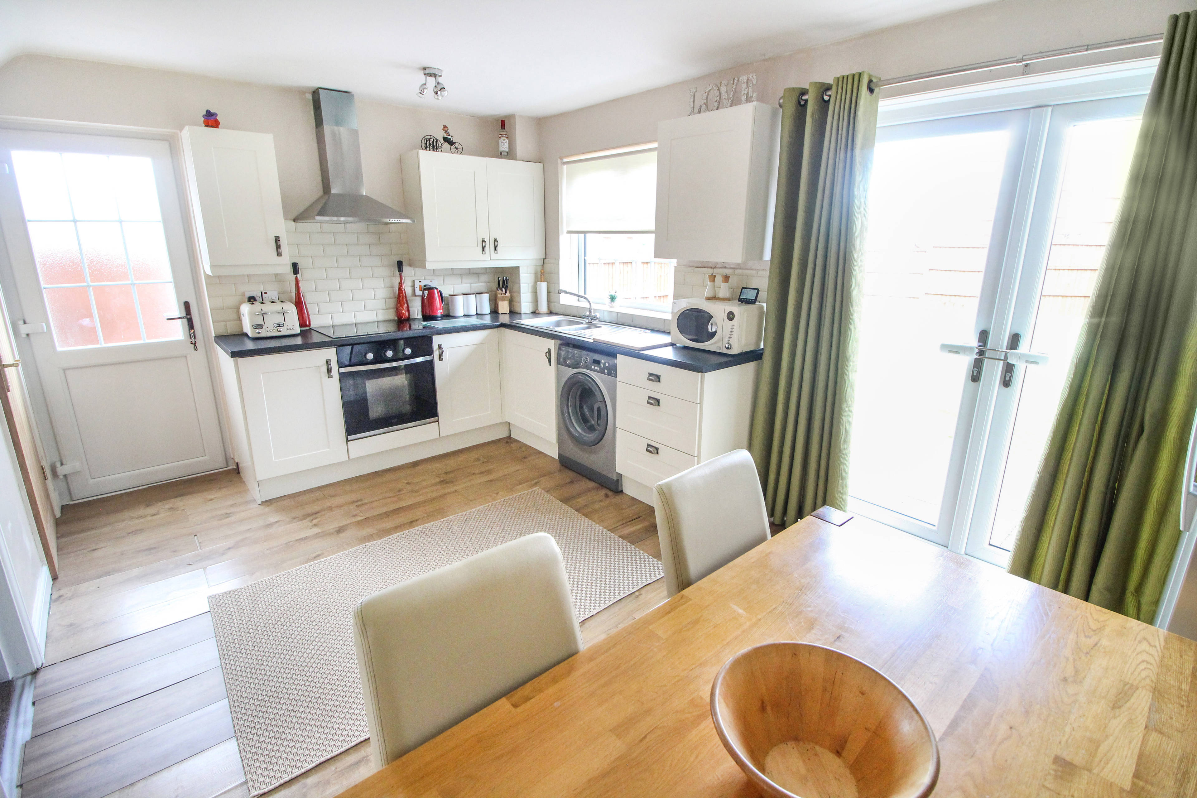 Kitchen/Dining Room