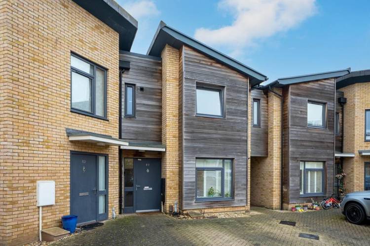 3 bedroom terraced house