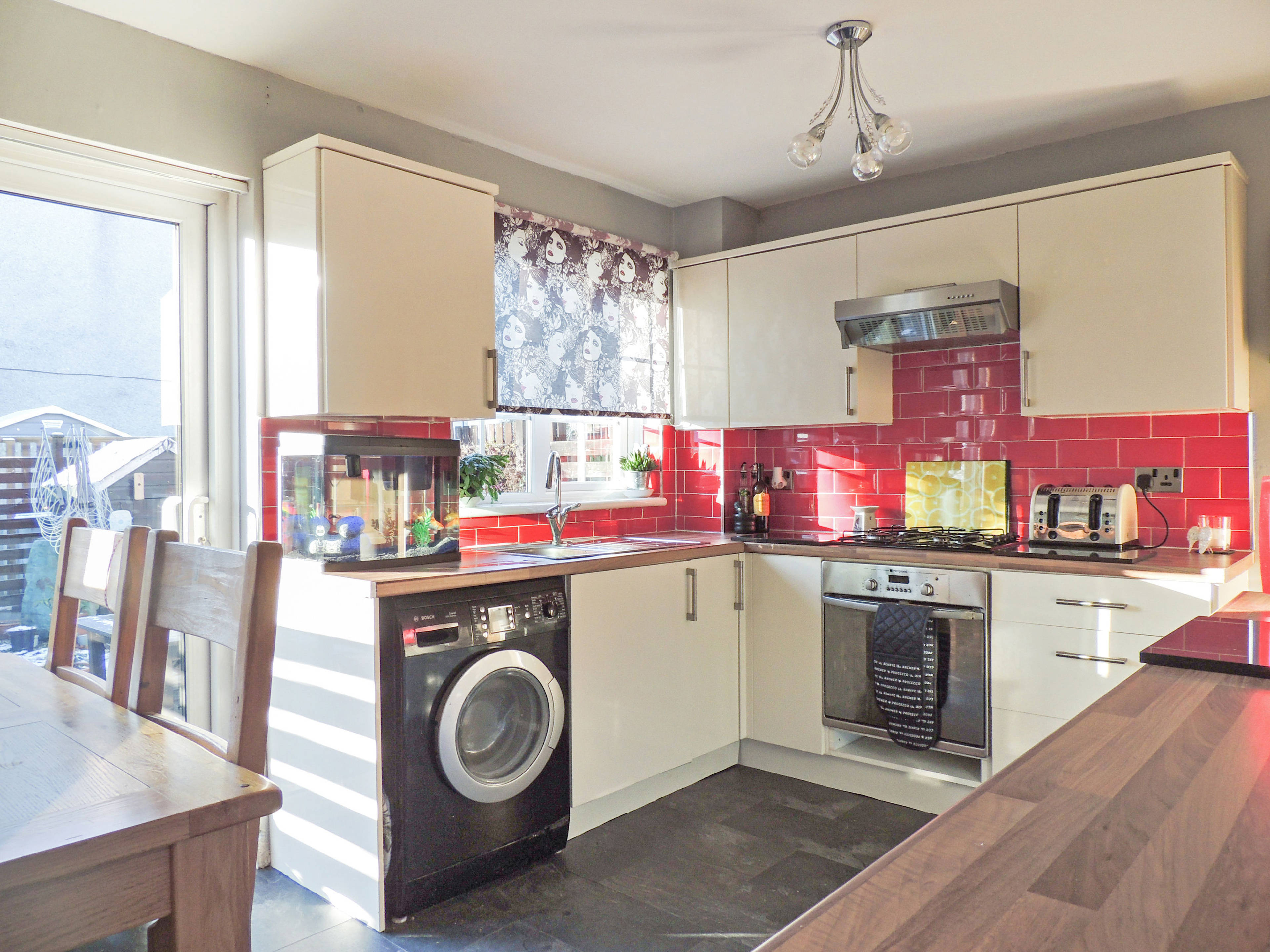 Kitchen/Dining Room