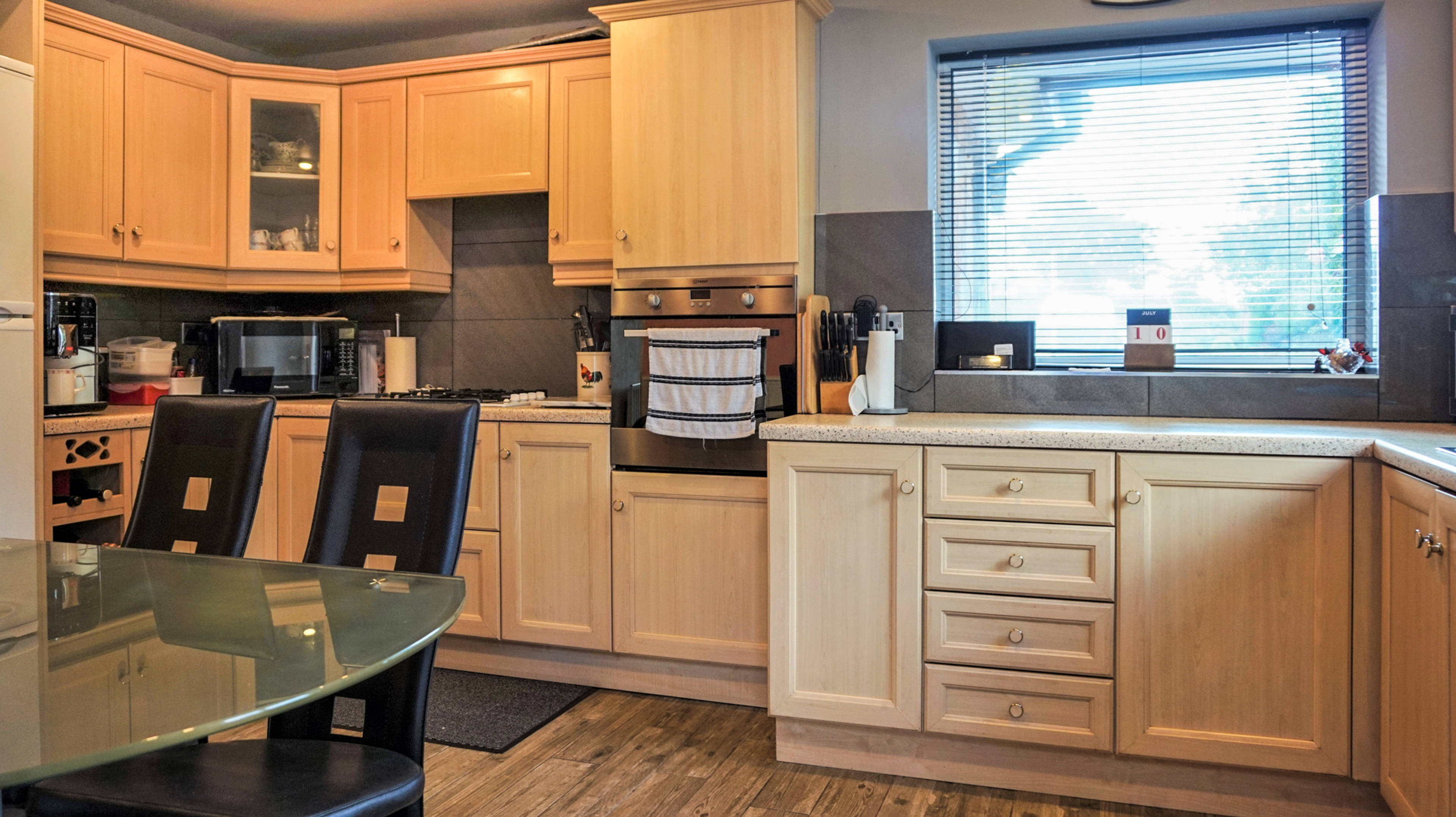 Kitchen/Breakfast