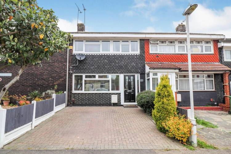 3 bedroom semi-detached house