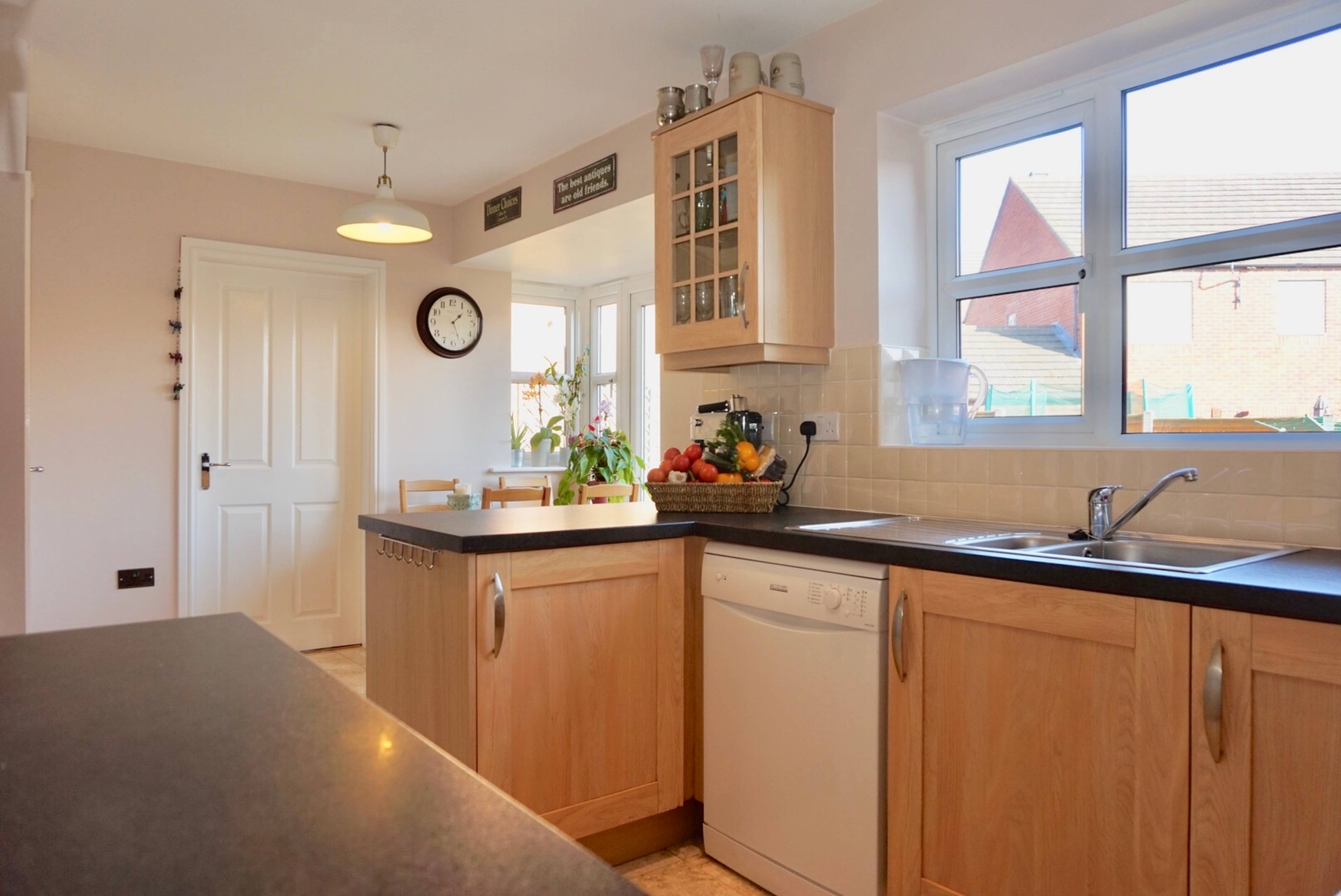 Kitchen/Breakfast