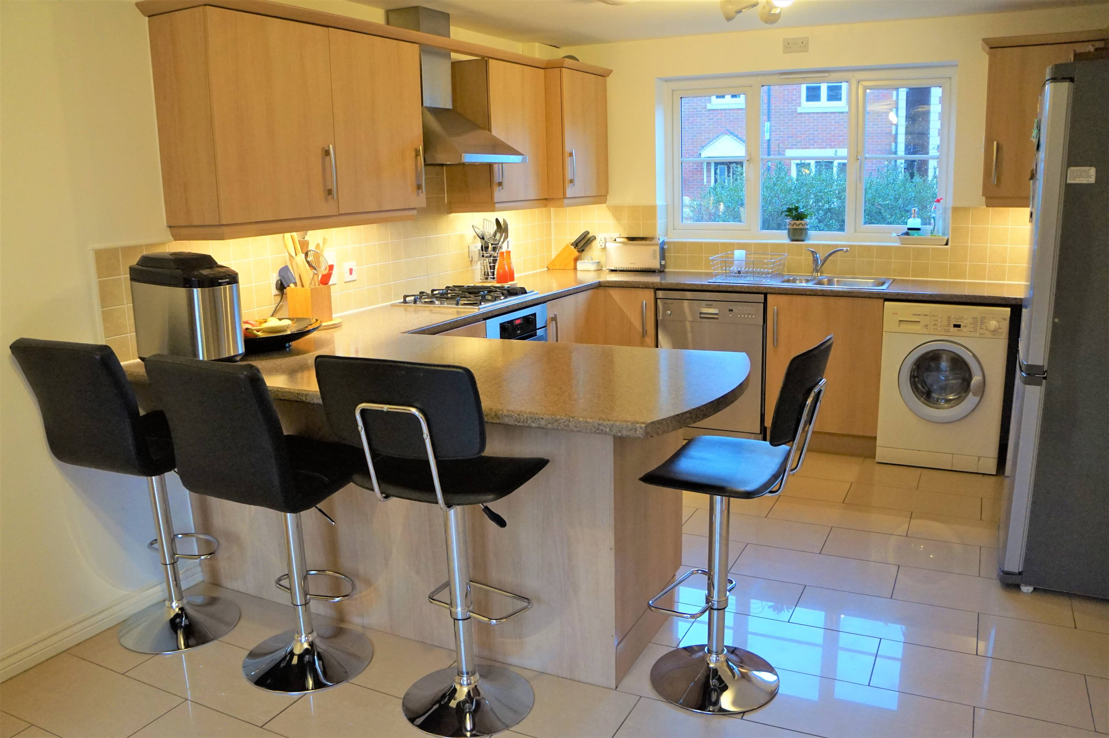 Kitchen / Breakfast