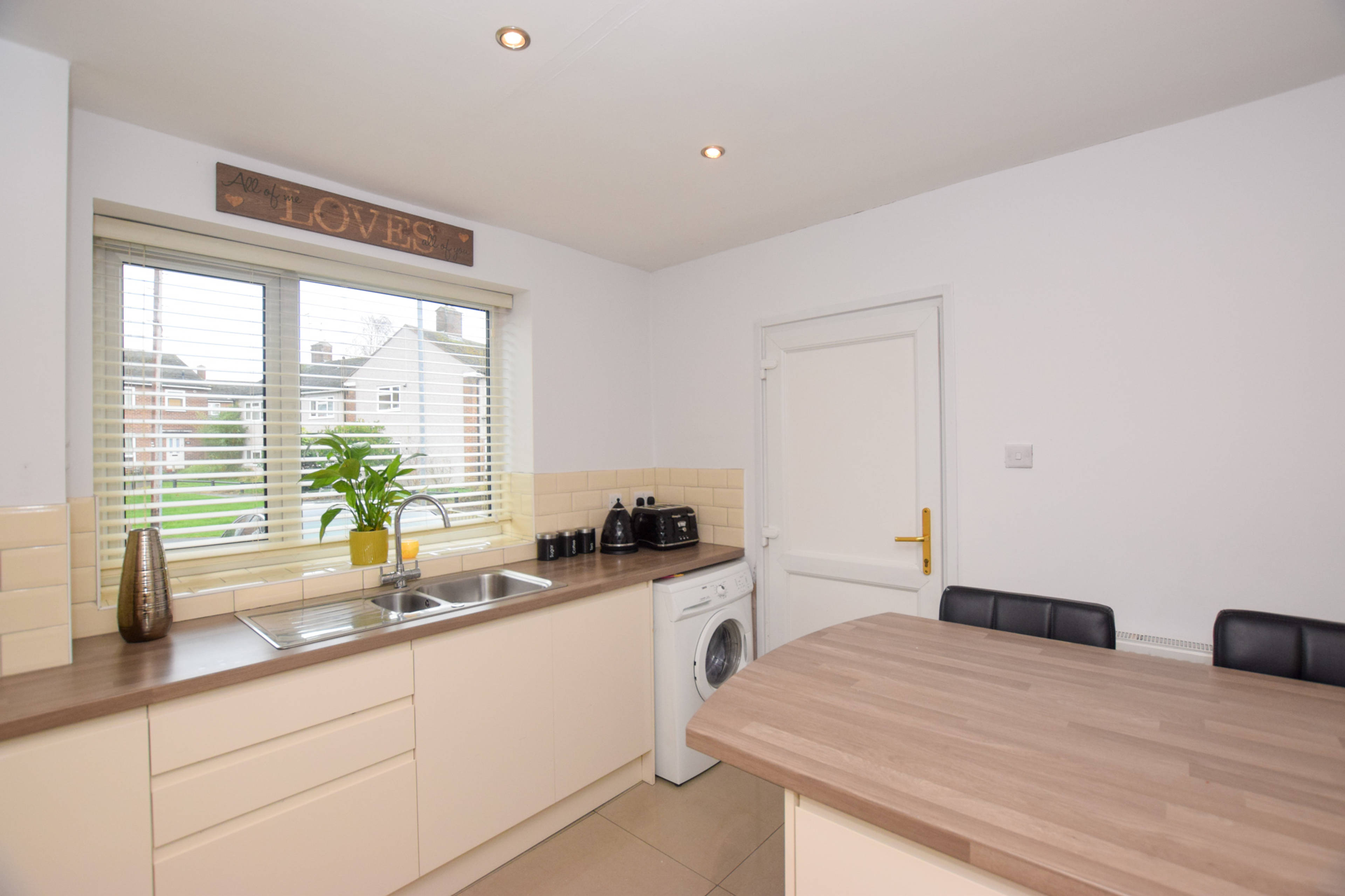 Kitchen/Breakfast