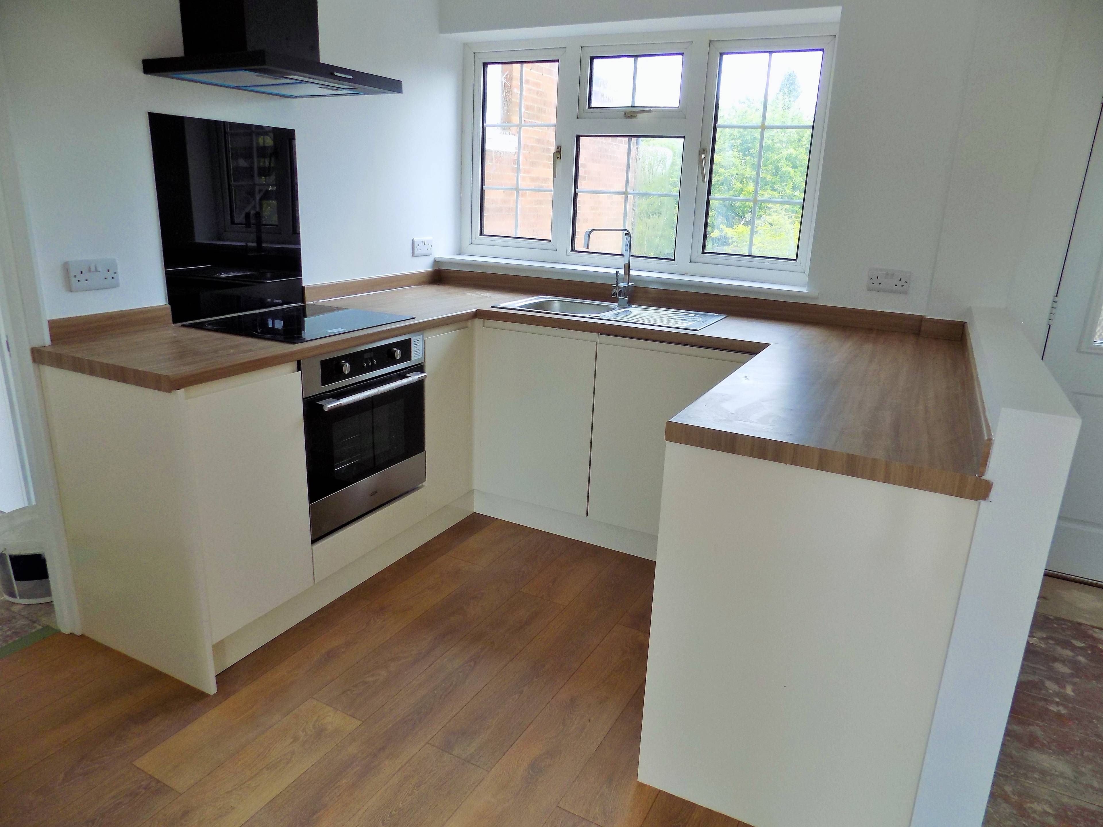 Lounge / Kitchen