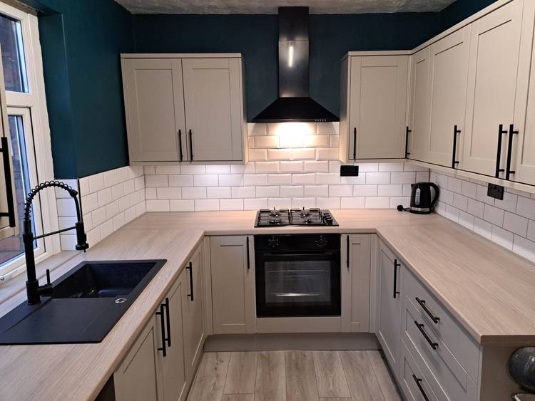 3 bedroom semi-detached house