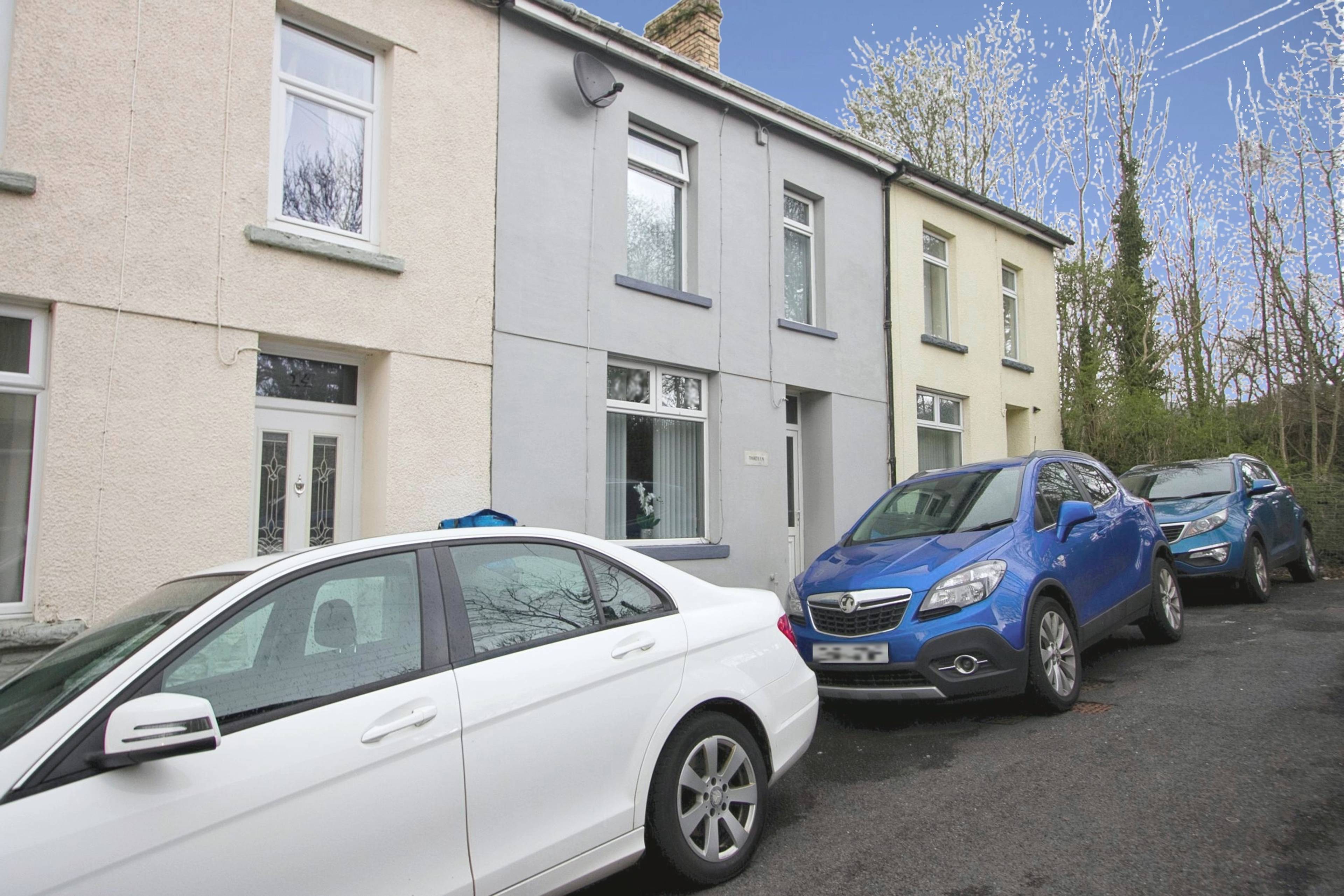 Site Front