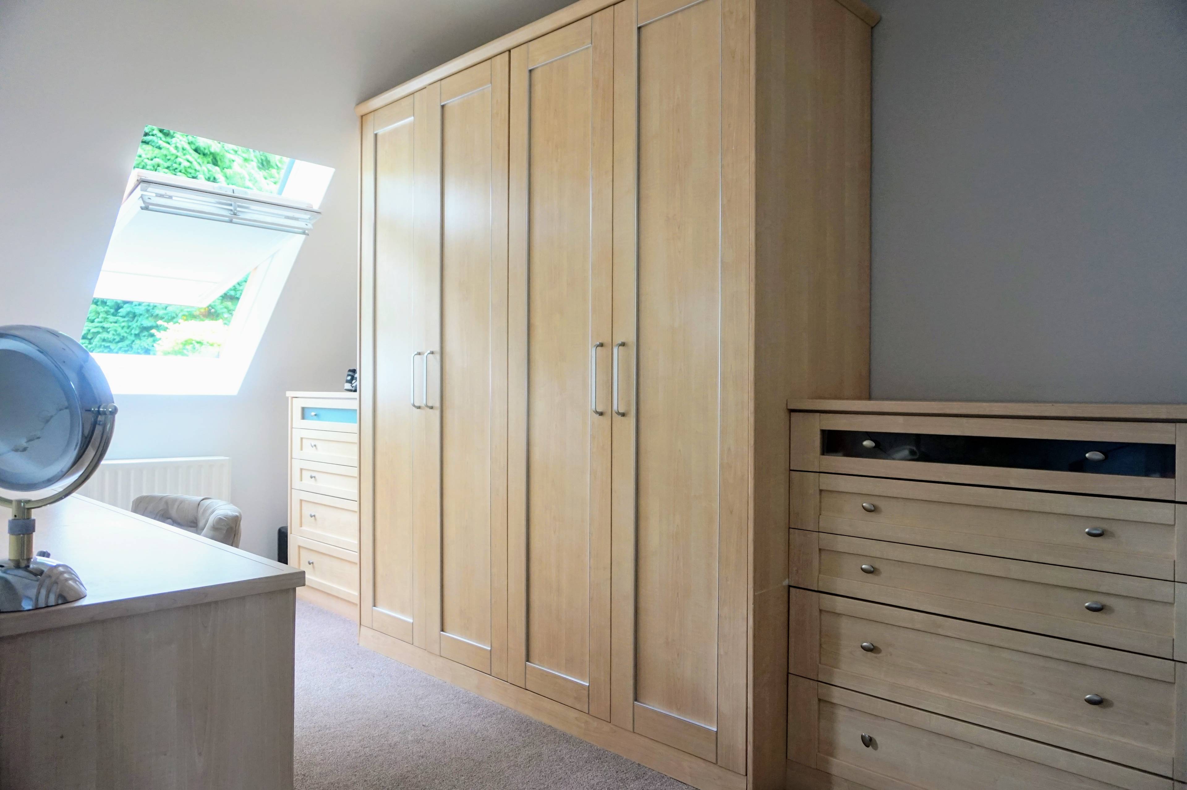 Walk-in Wardrobe