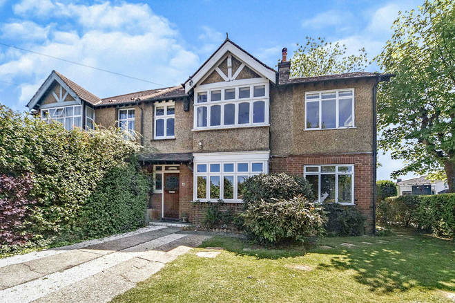 5 bedroom semi-detached house for sale in Morton Road, Morden, SM4 6EF