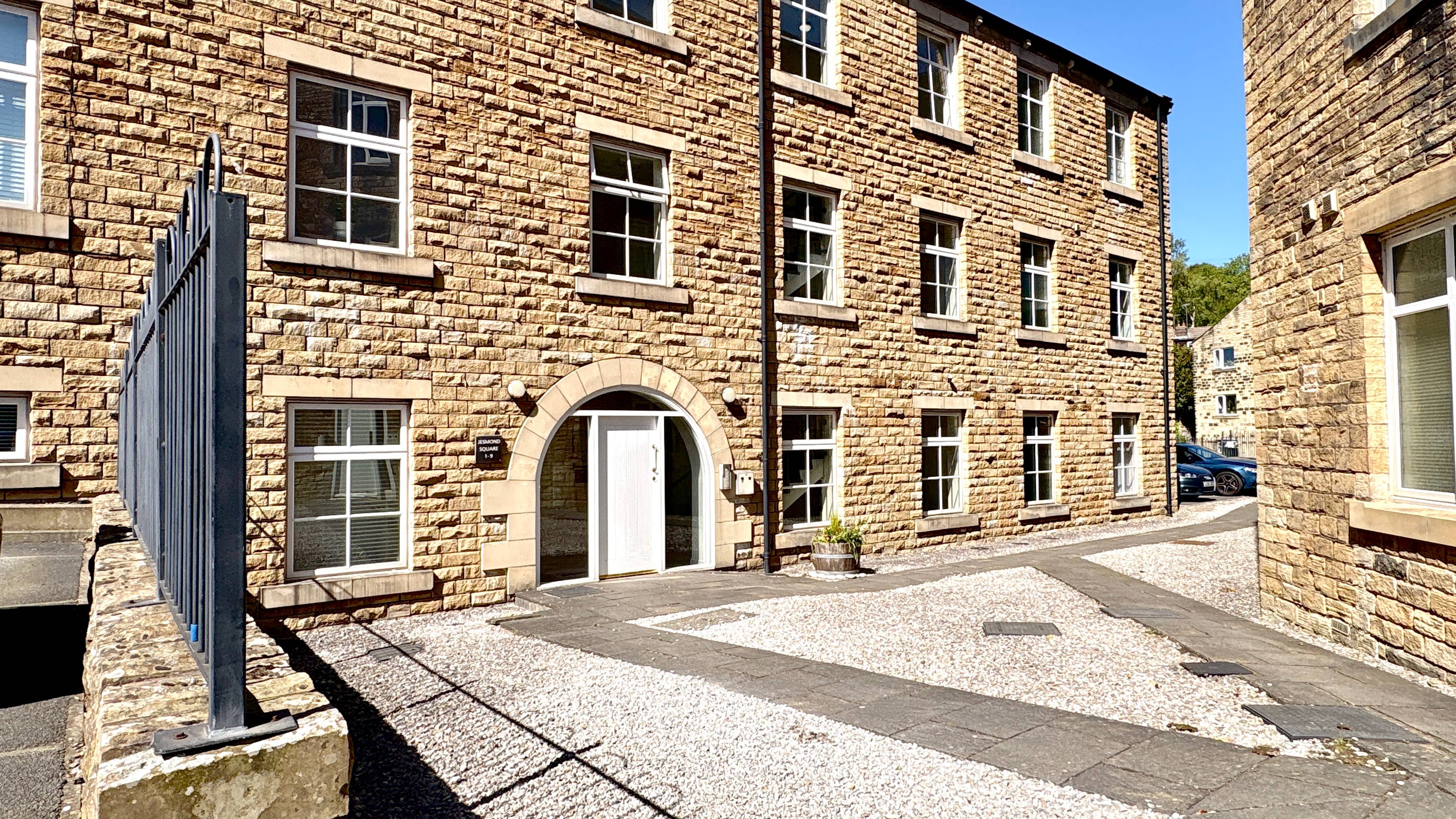Jesmond Square, Pudsey
