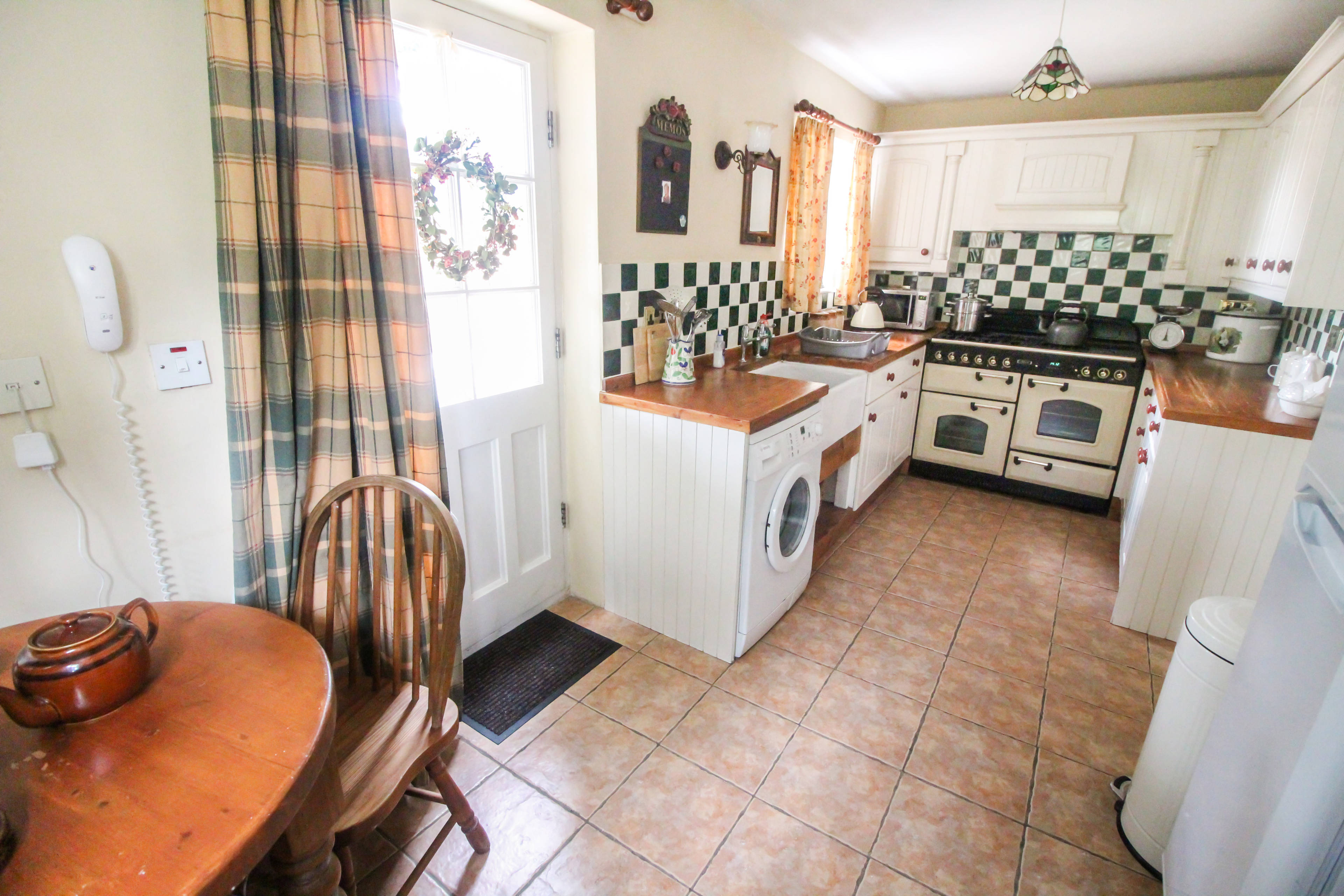 Kitchen/Breakfast