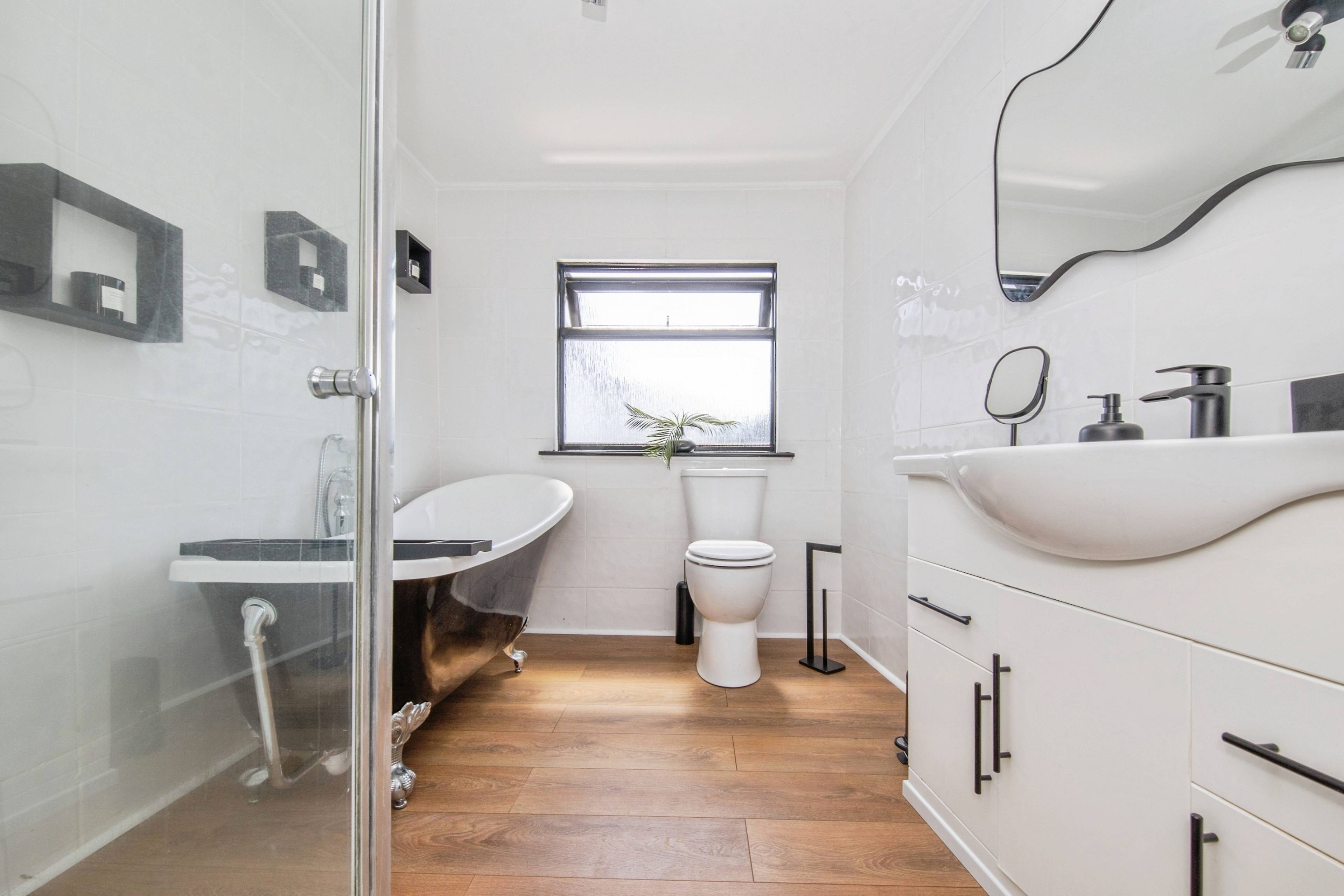 Master En-suite