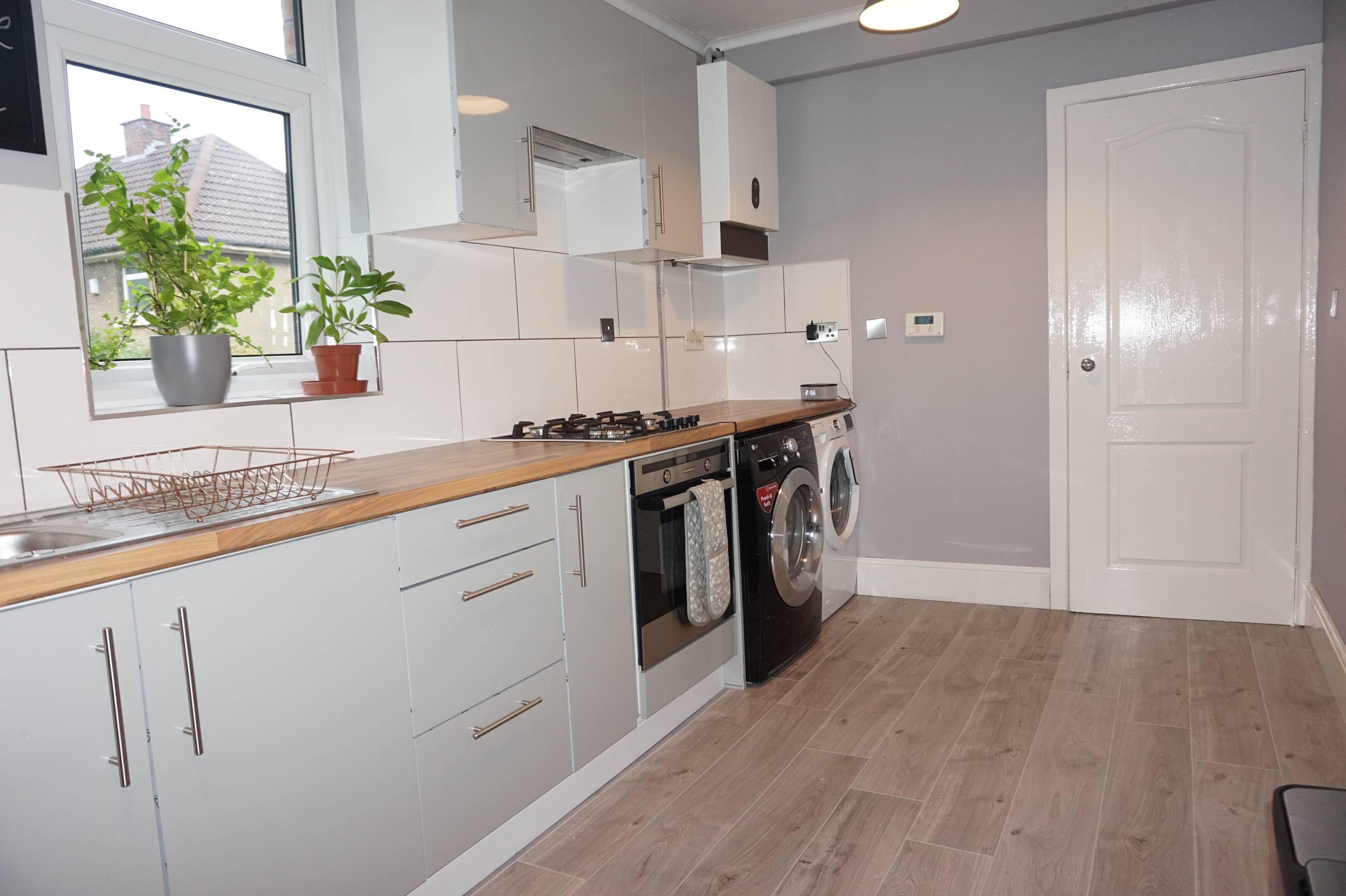 Kitchen/Dining Room