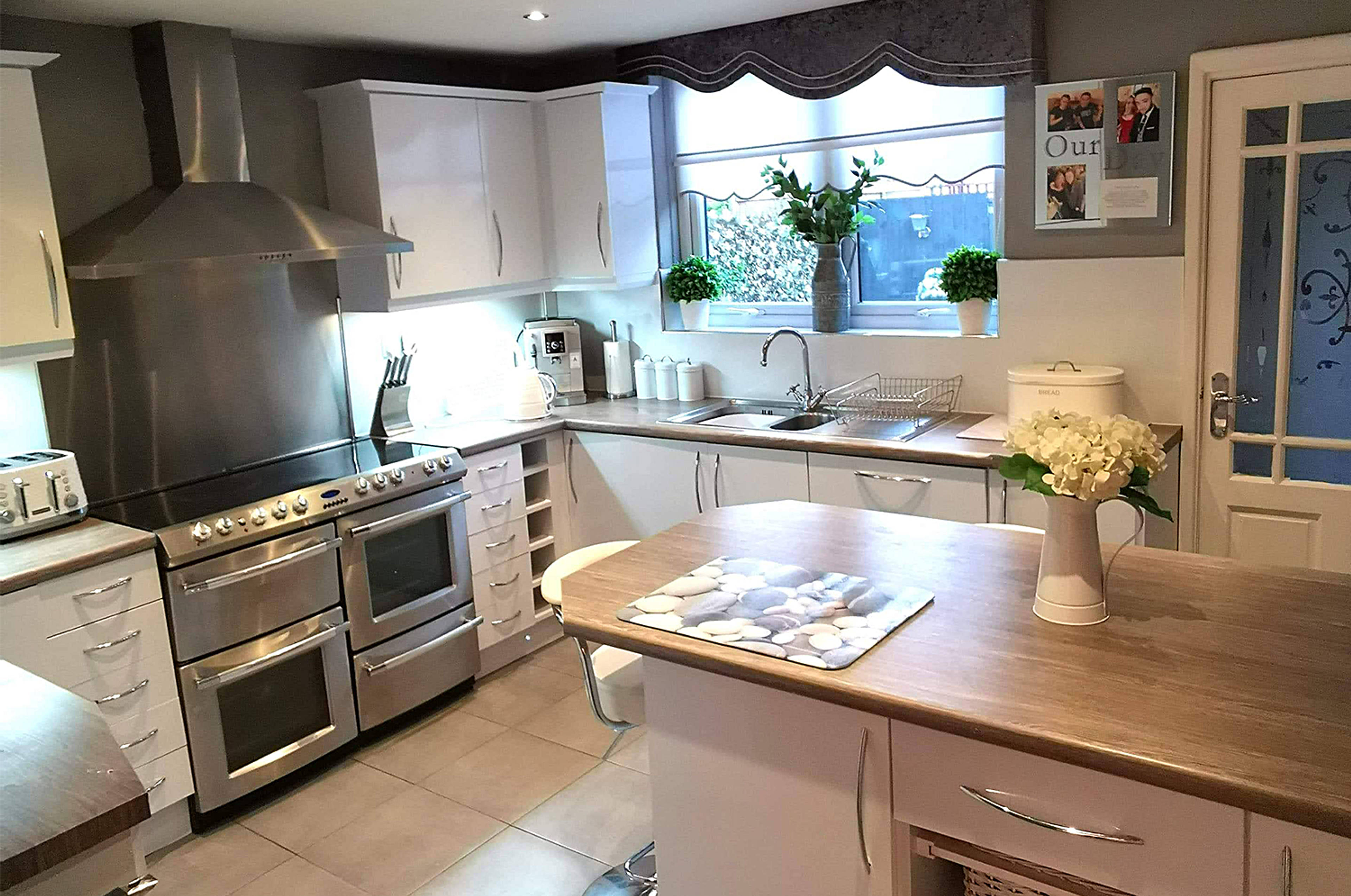 Kitchen/Breakfast