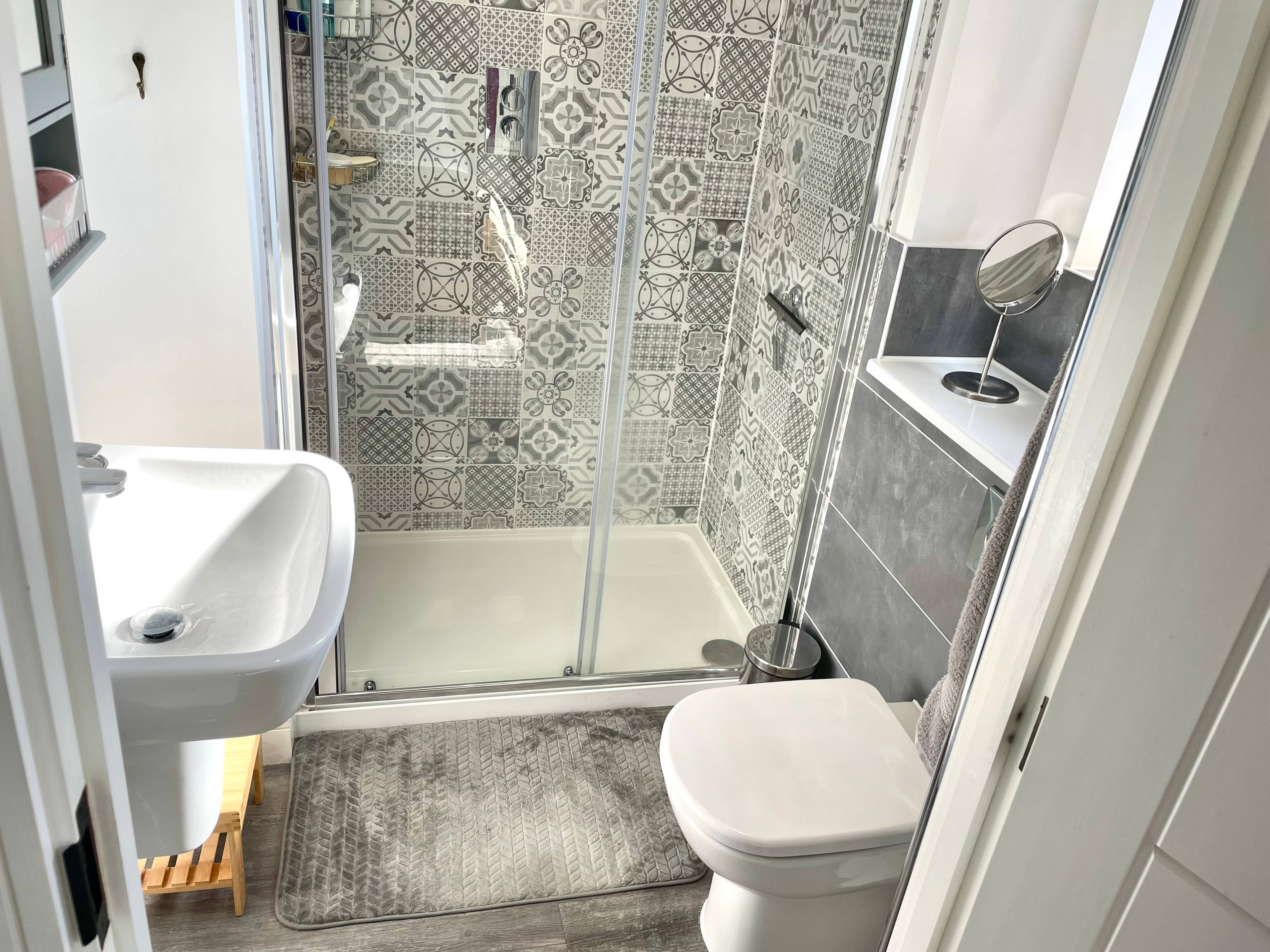 En-suite One
