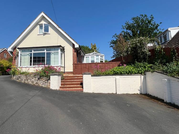 4 bedroom bungalow