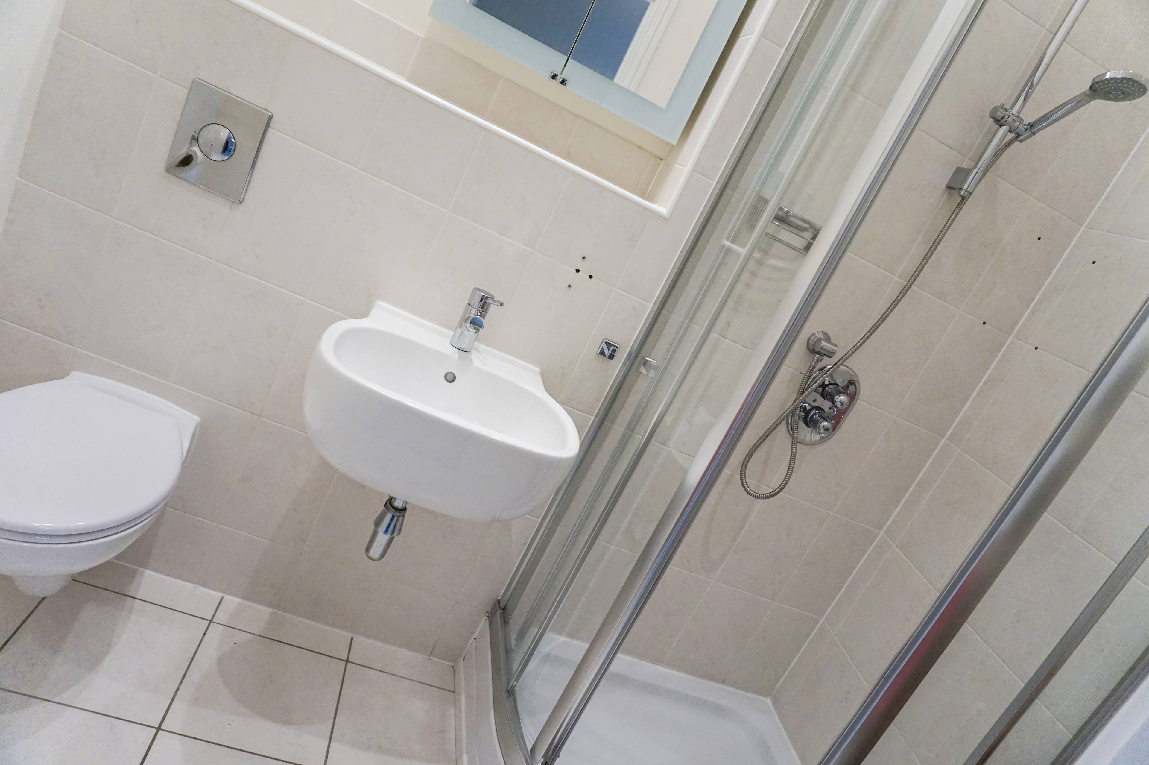 En-suite One