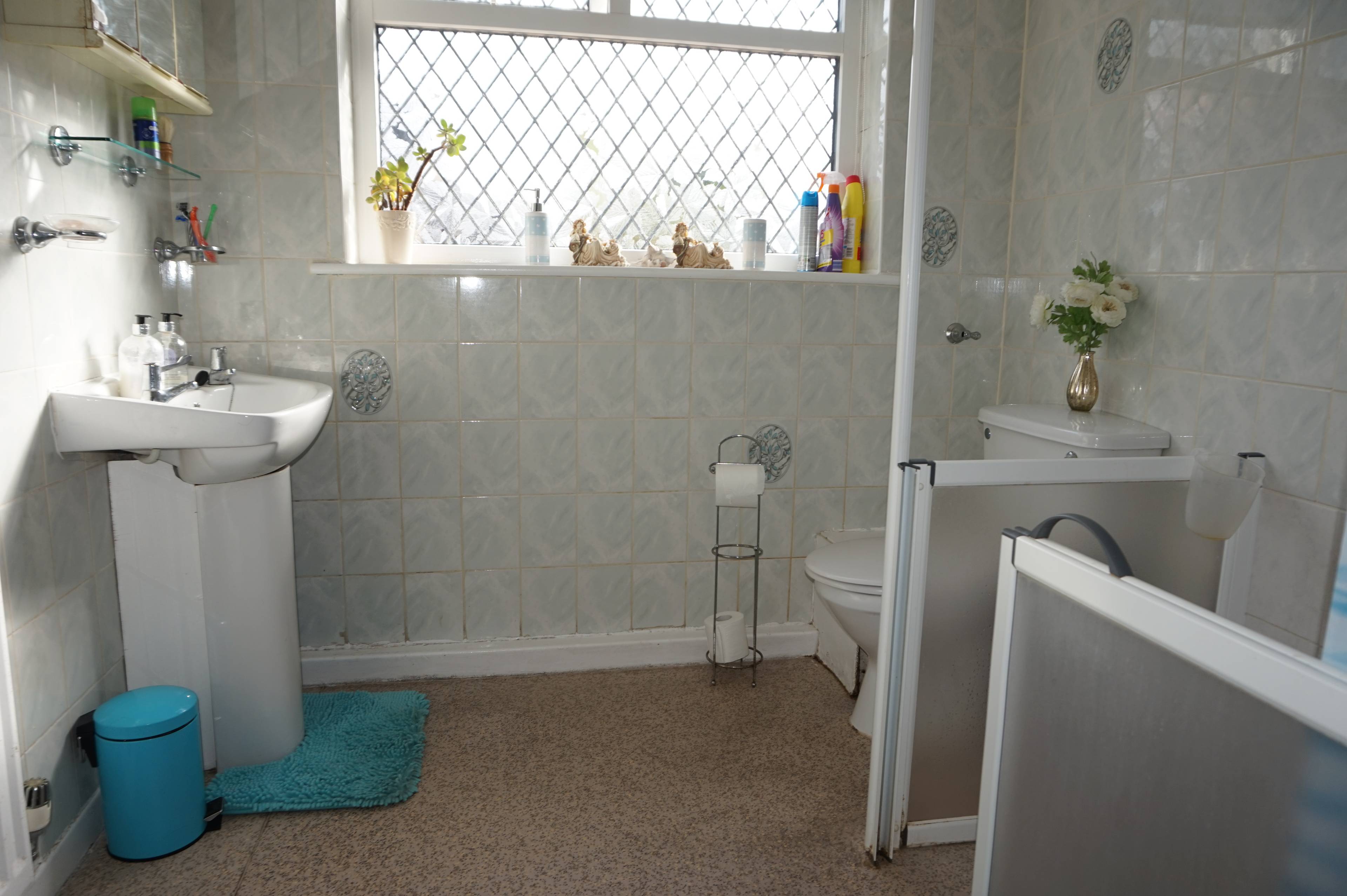 En-suite Shower Room