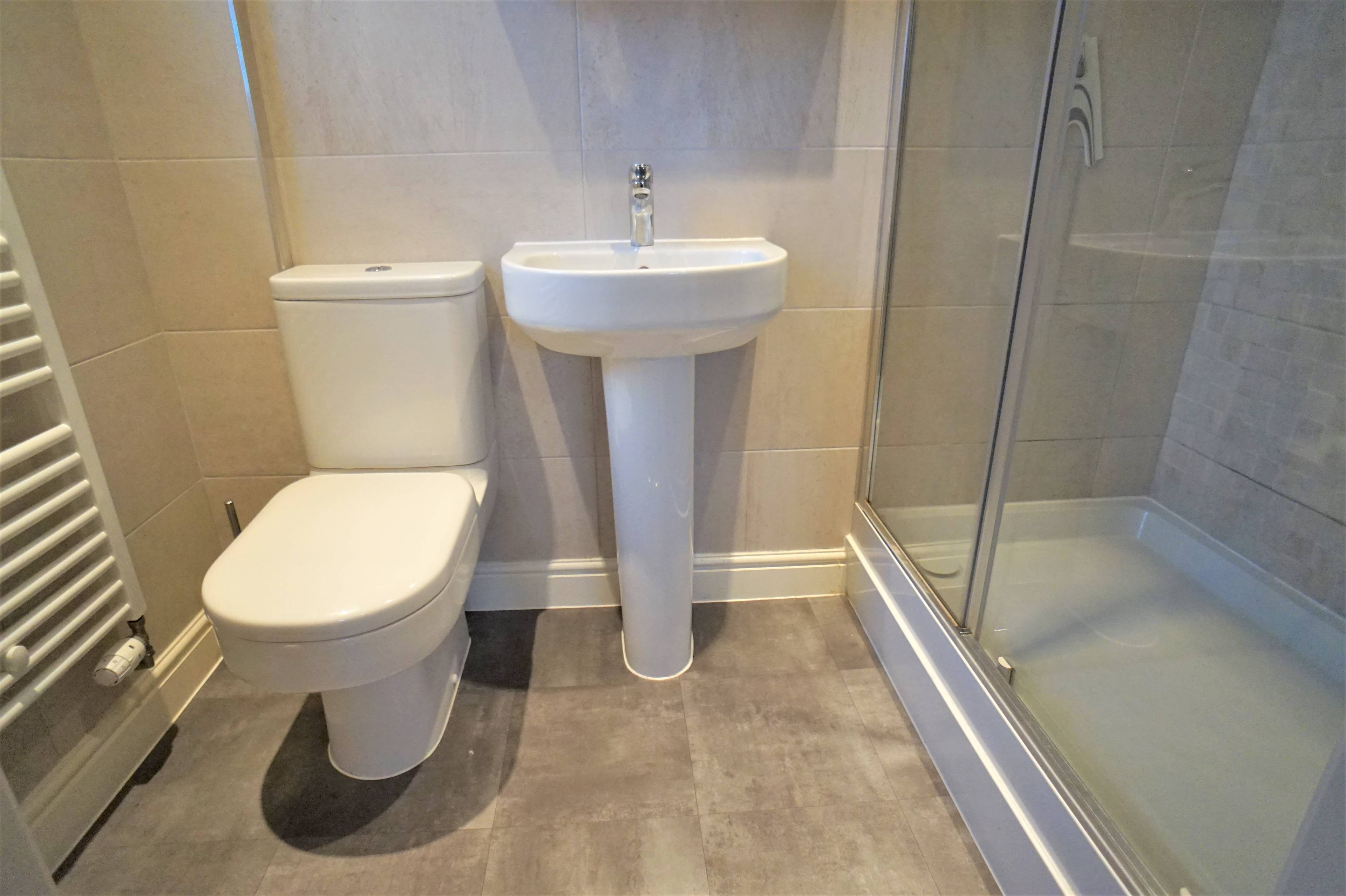 Master En-suite