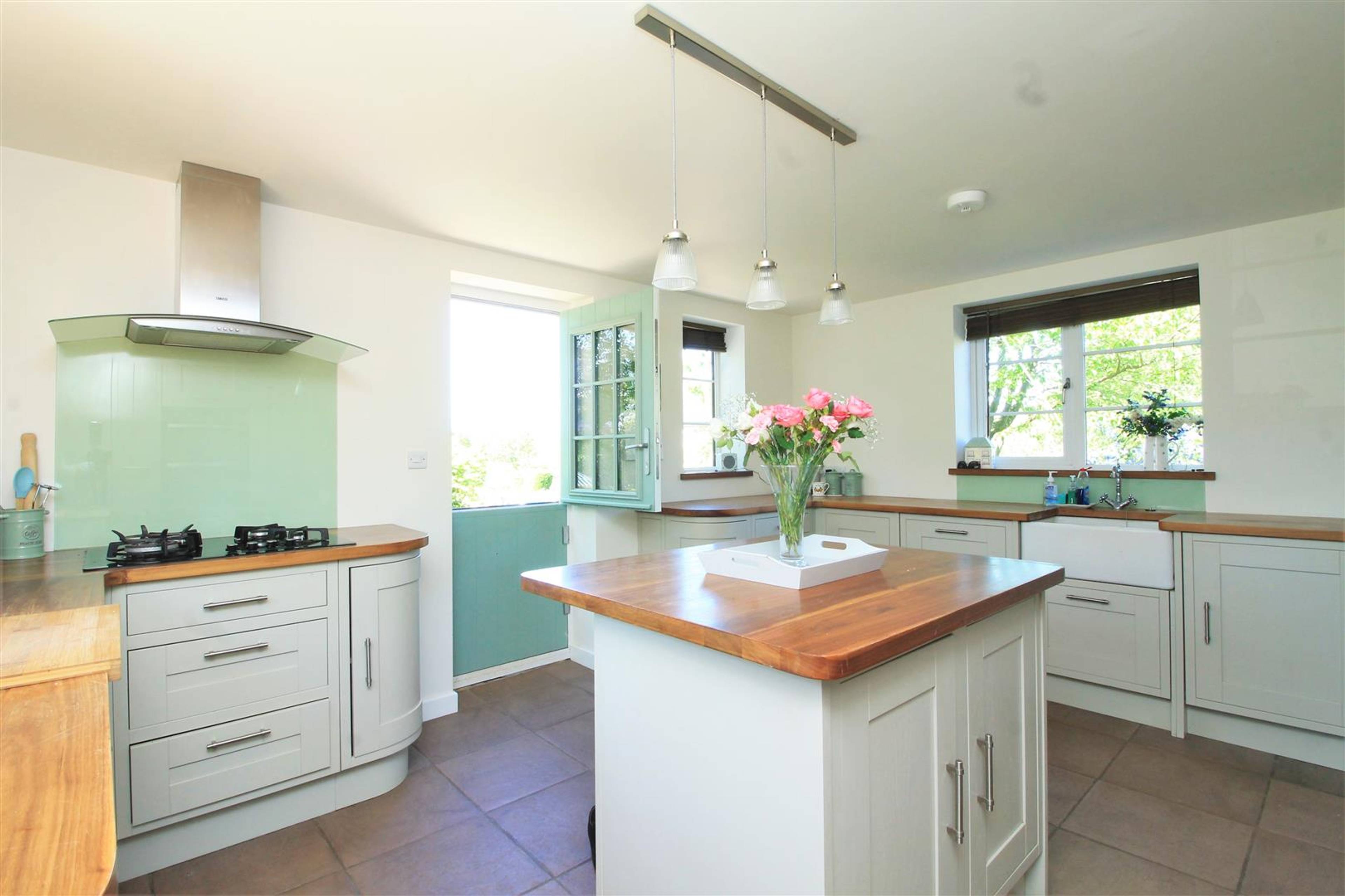 Kitchen/Breakfast
