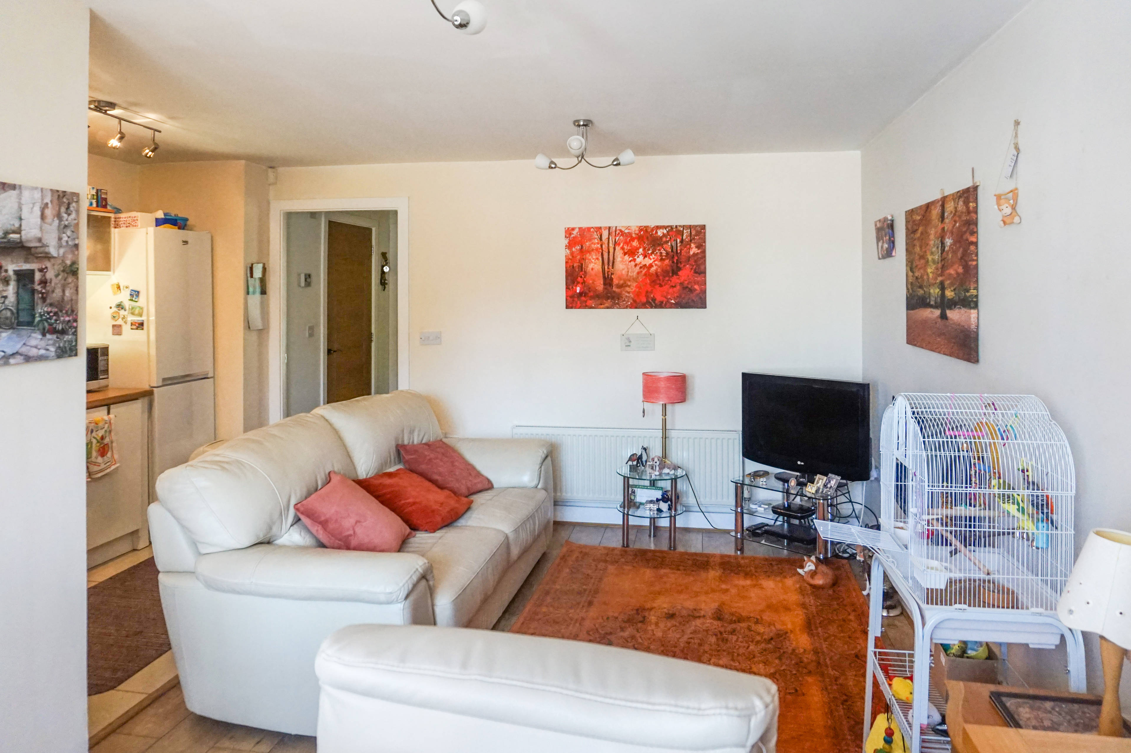 Lounge/Dining Room