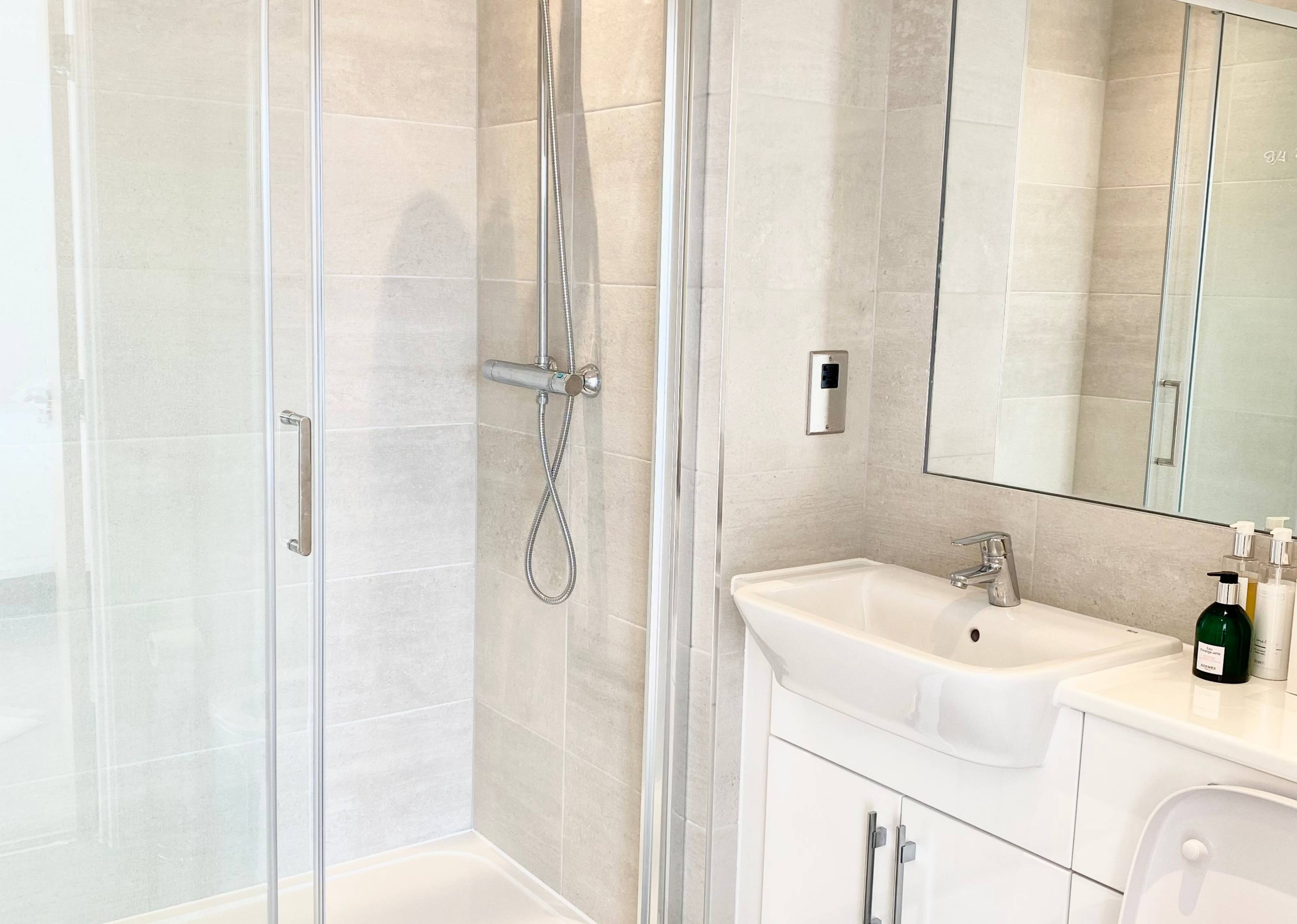 Master En-Suite