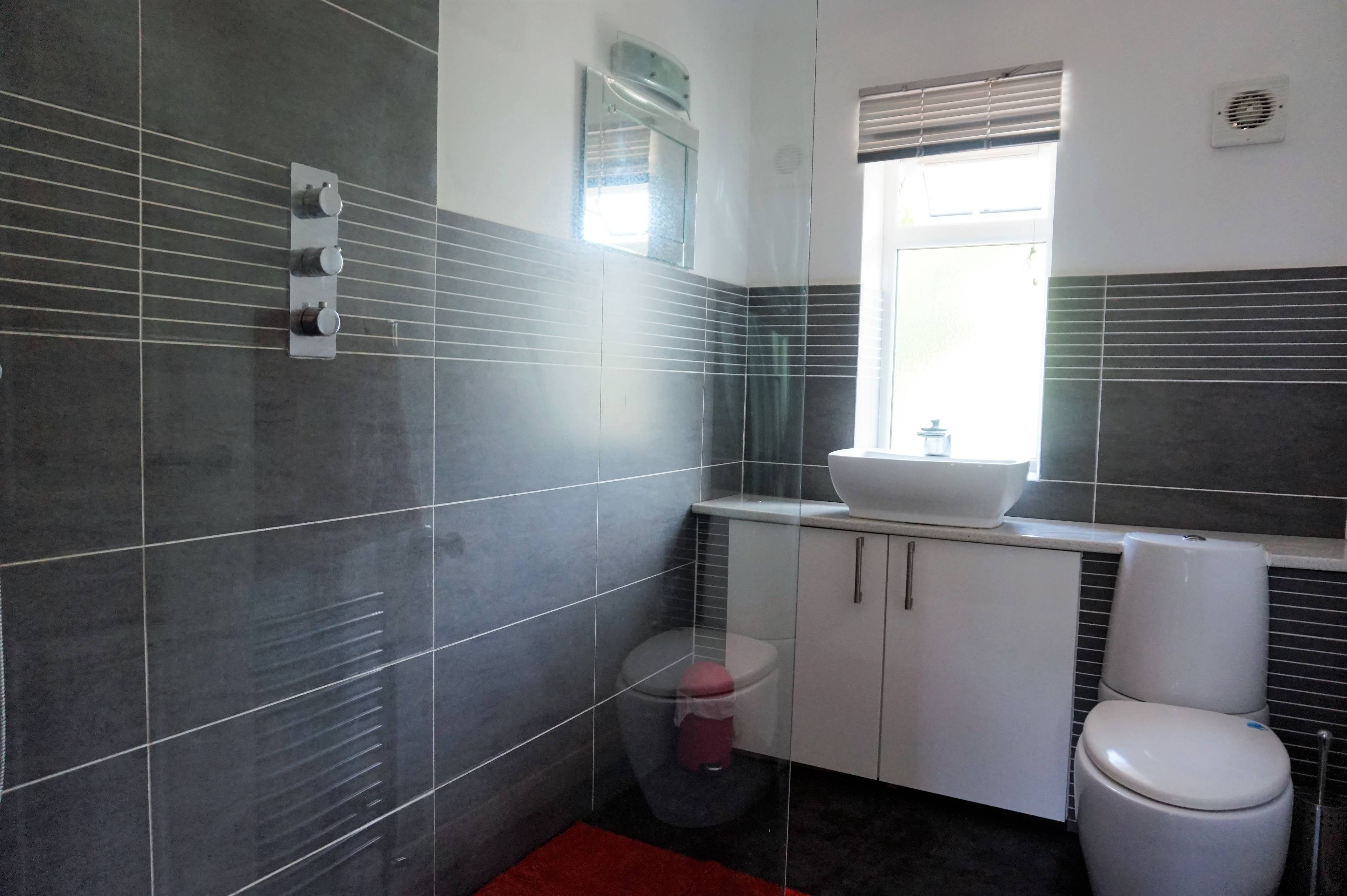Master En-suite