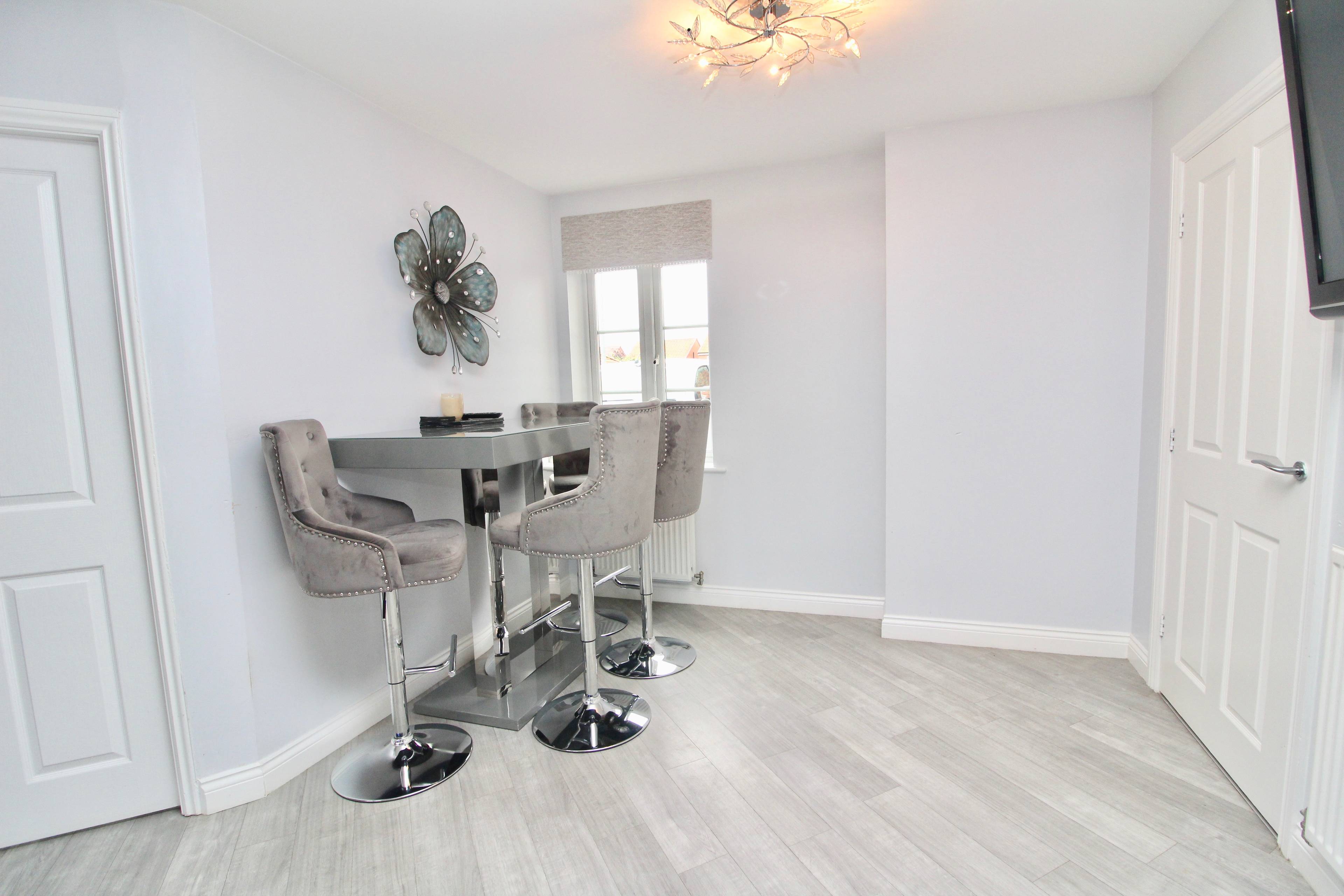 Kitchen/Family Room