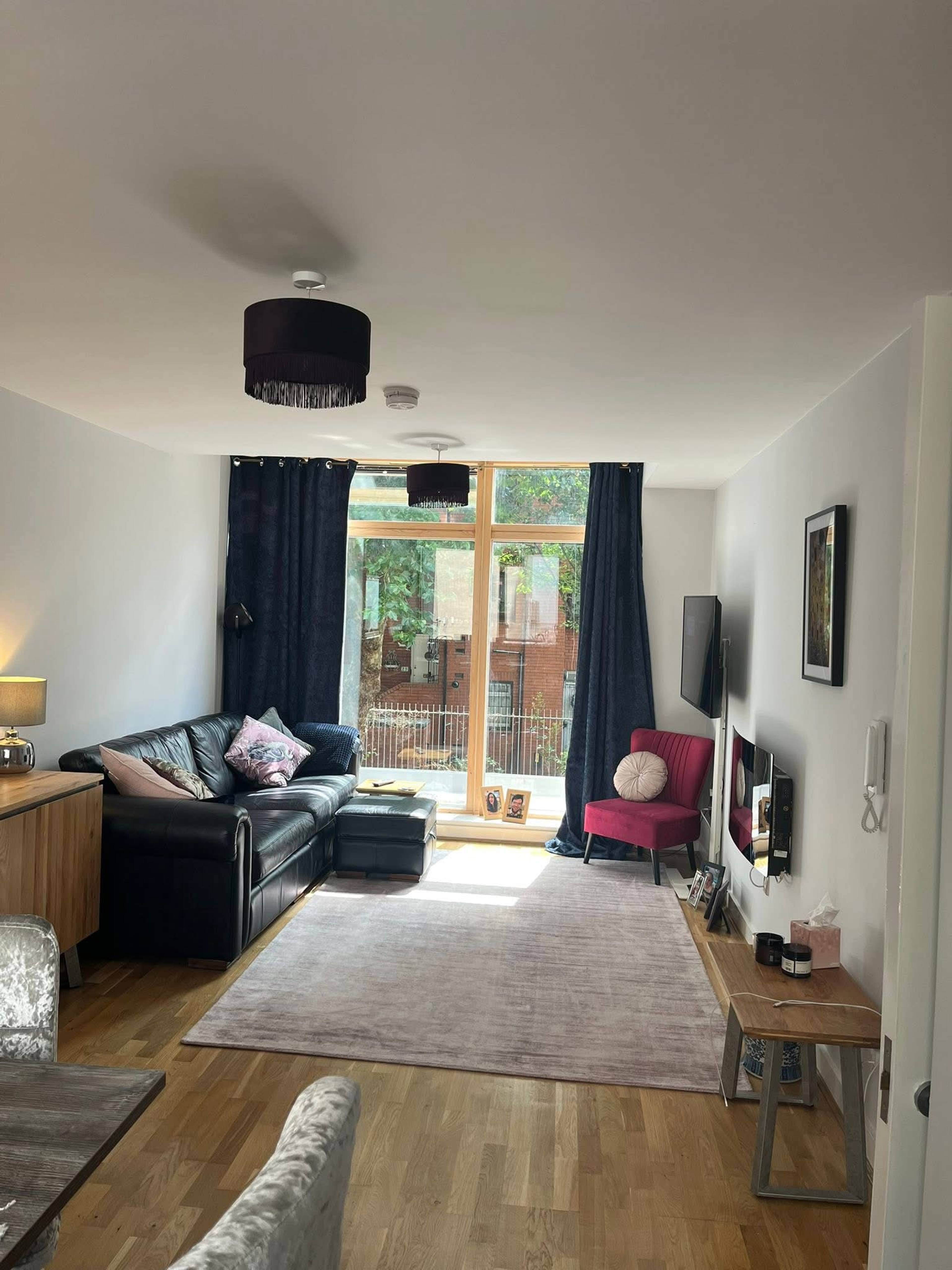Apartment Living Rm