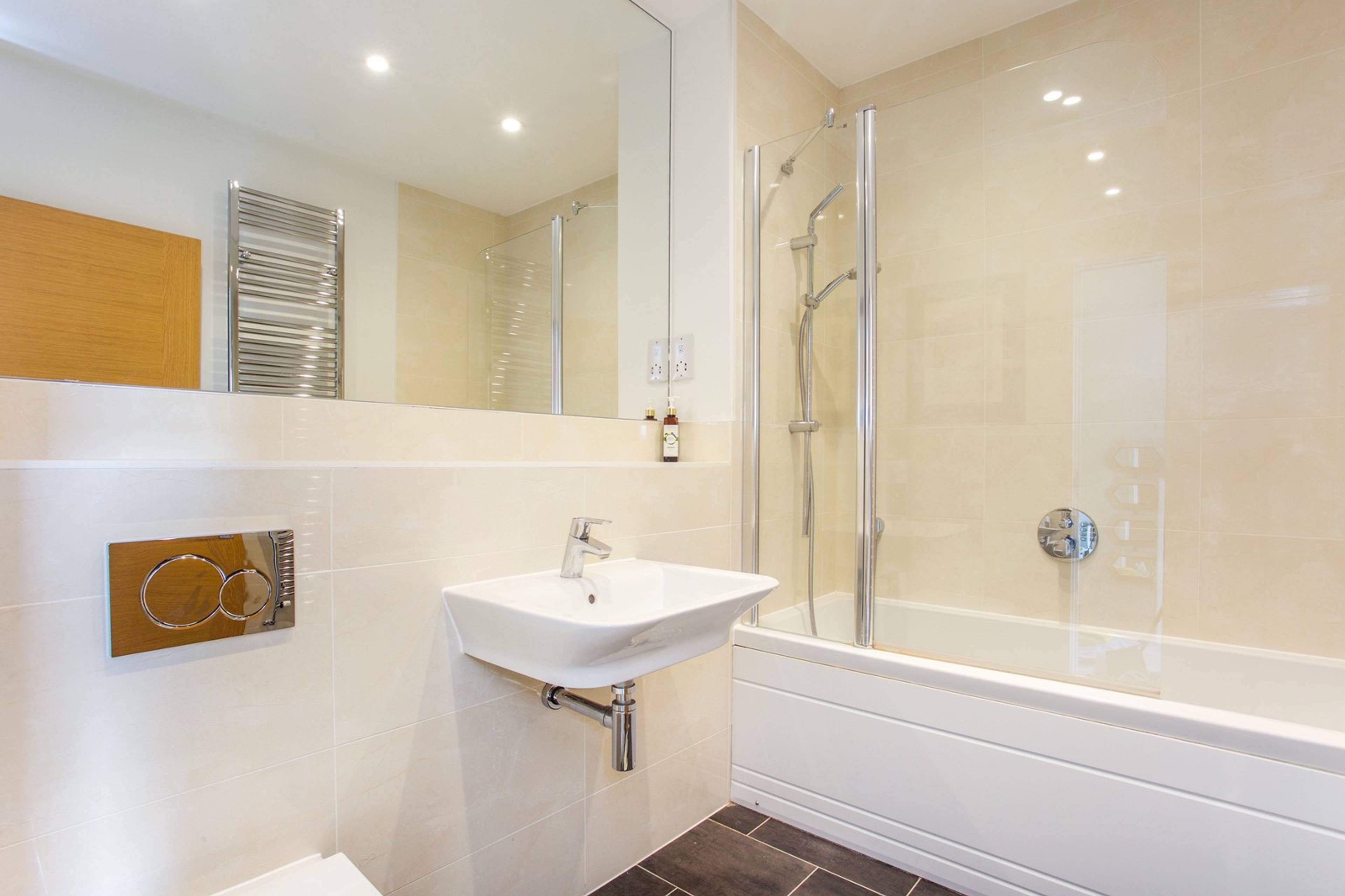 Master En-suite