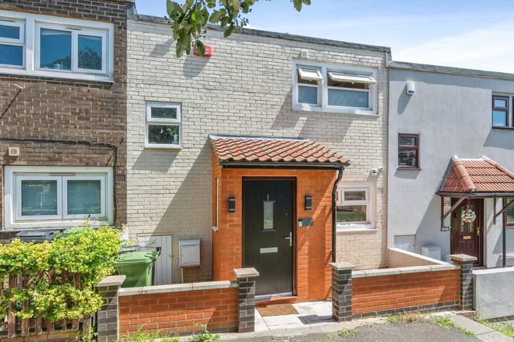 2 bedroom terraced house