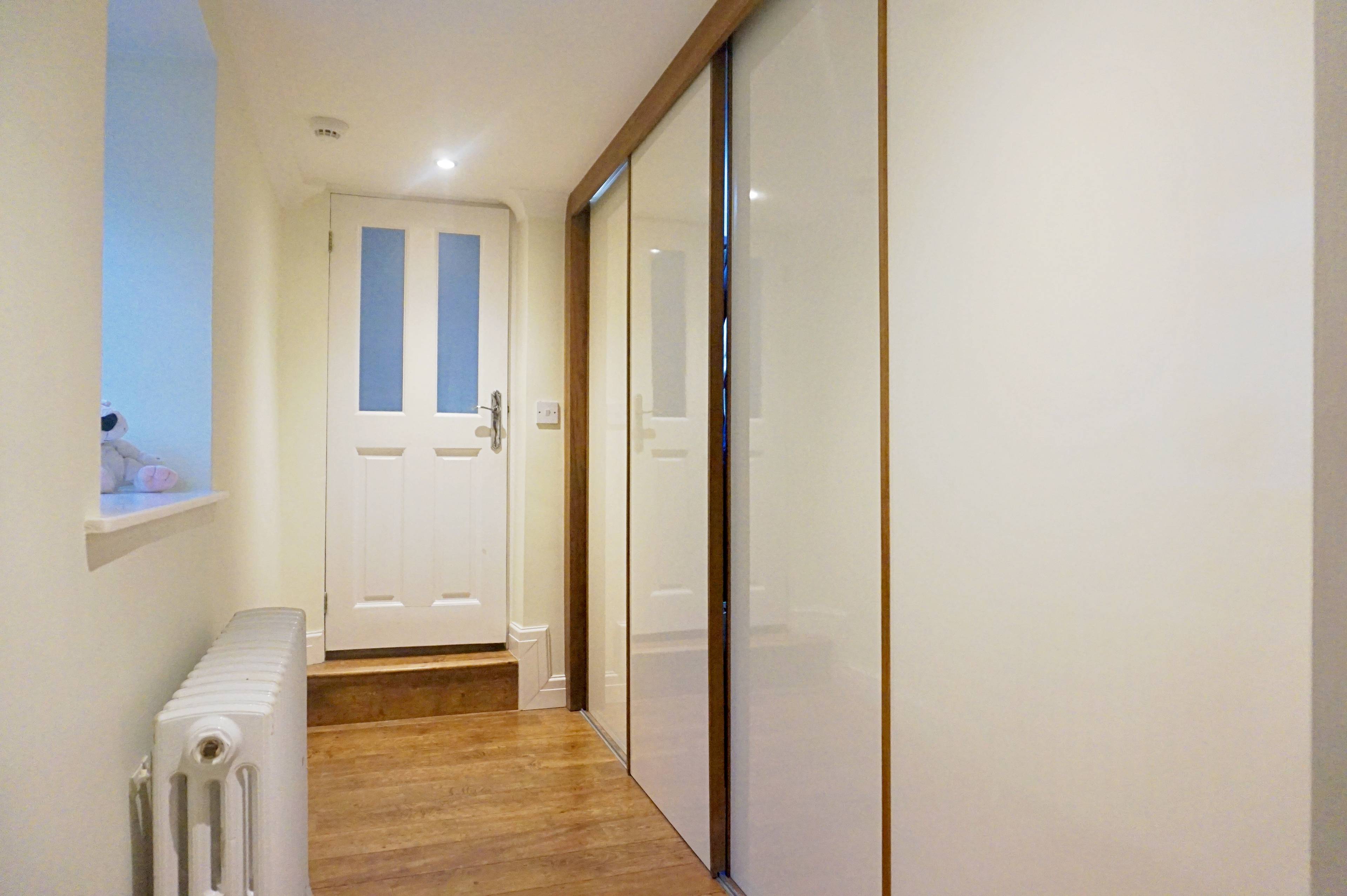 Walk-in Wardrobe