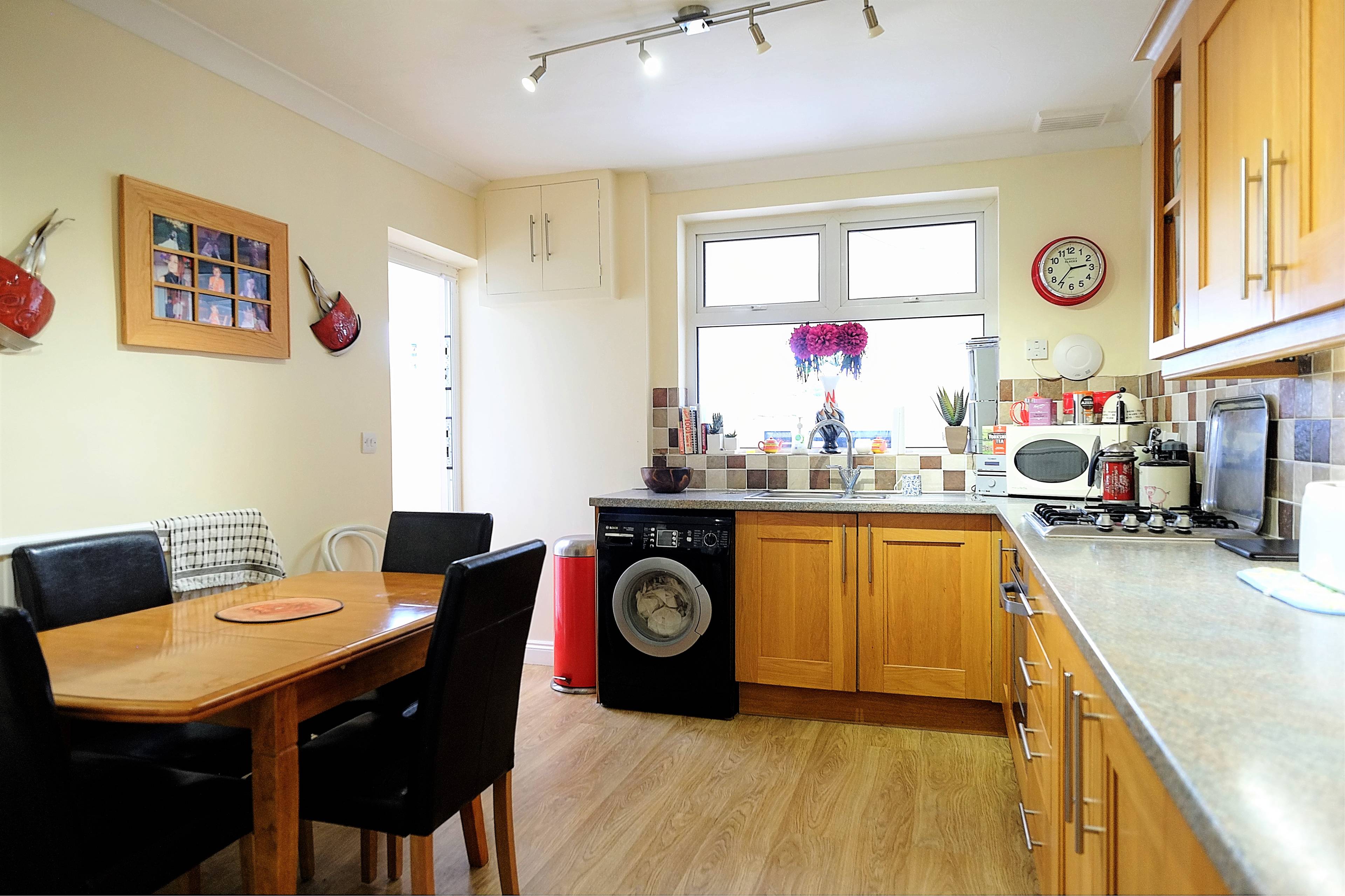 Kitchen/Breakfast