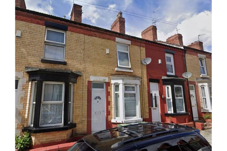 2 bedroom terraced house