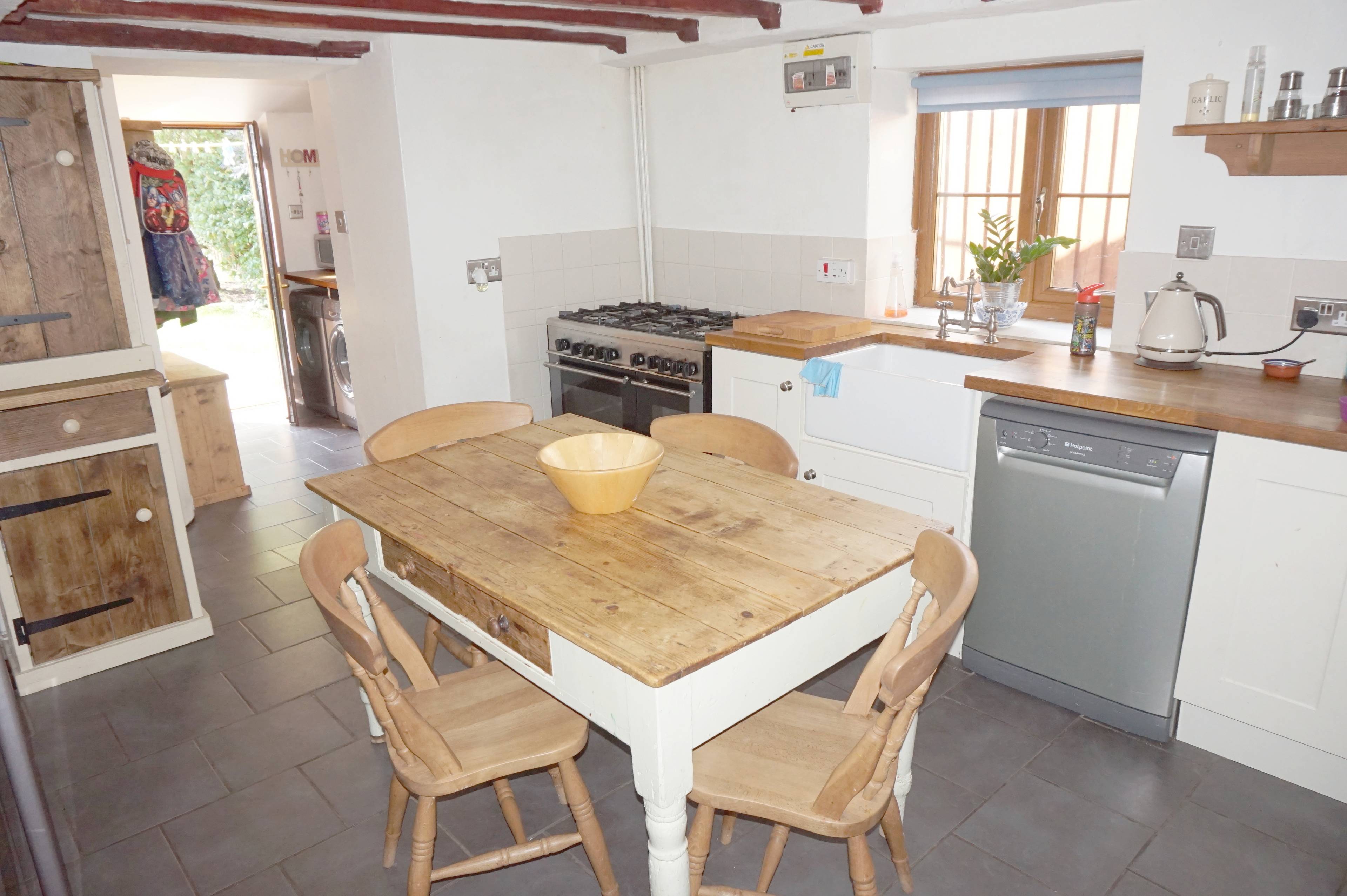 Kitchen / Breakfast