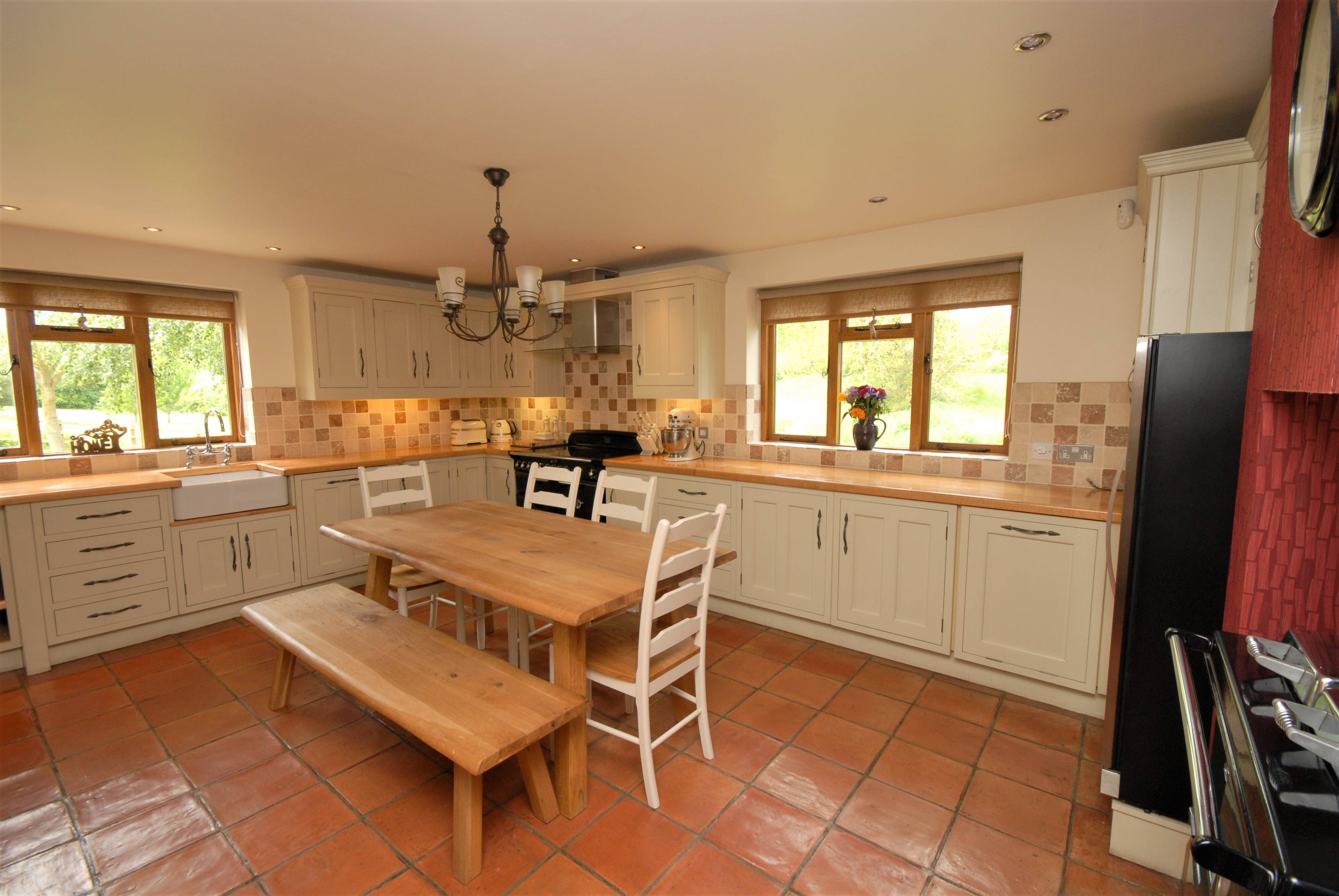 Kitchen/Breakfast