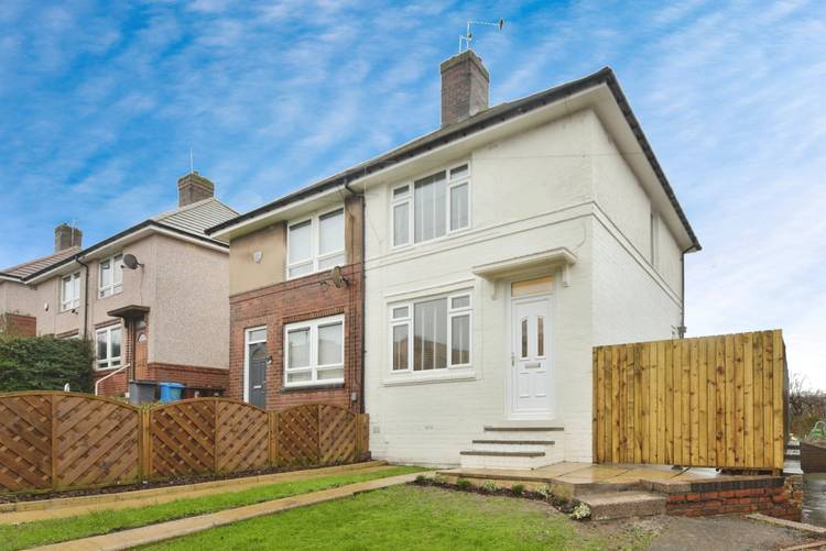 2 bedroom semi-detached house