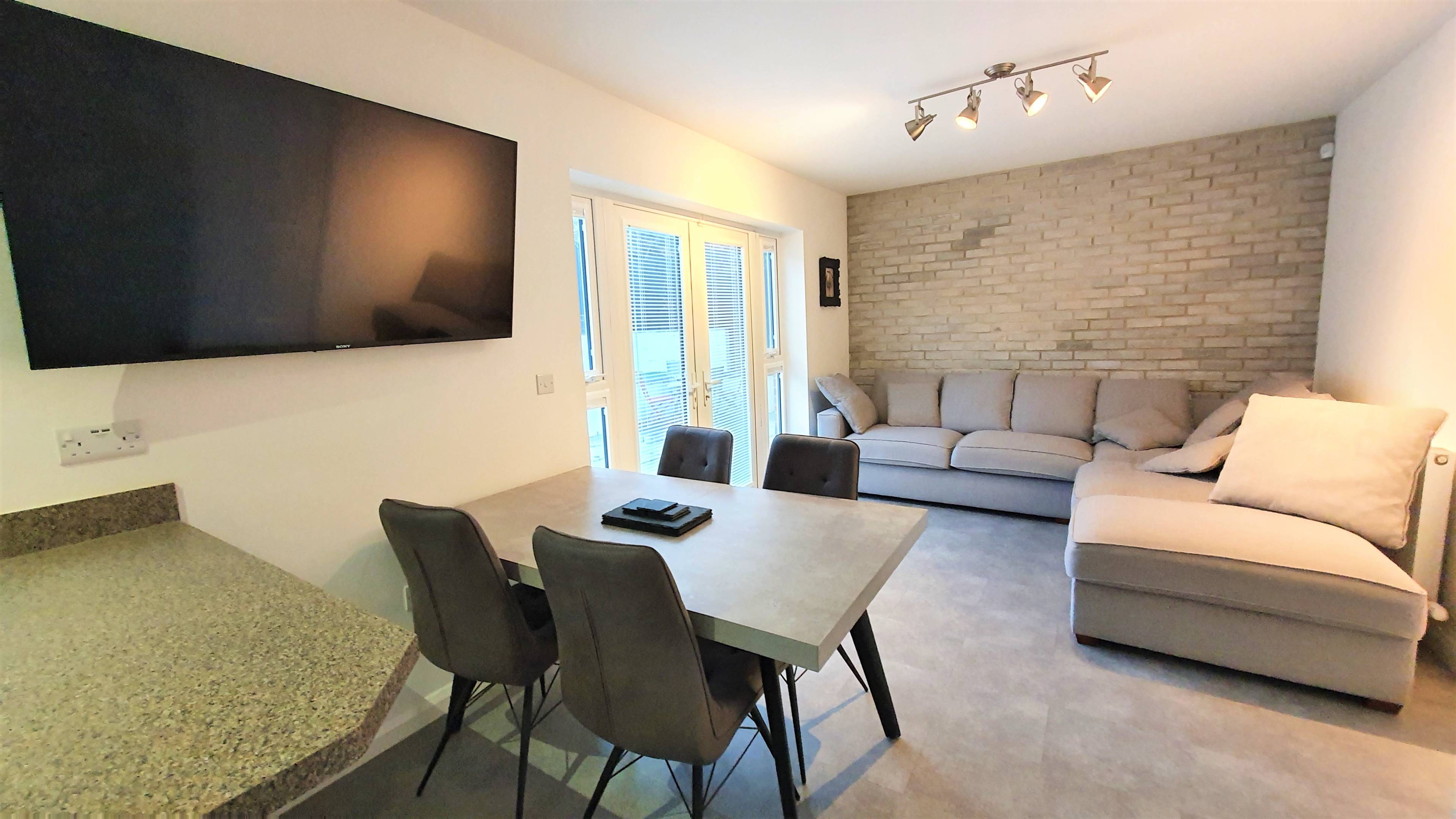 Dining / Family Room