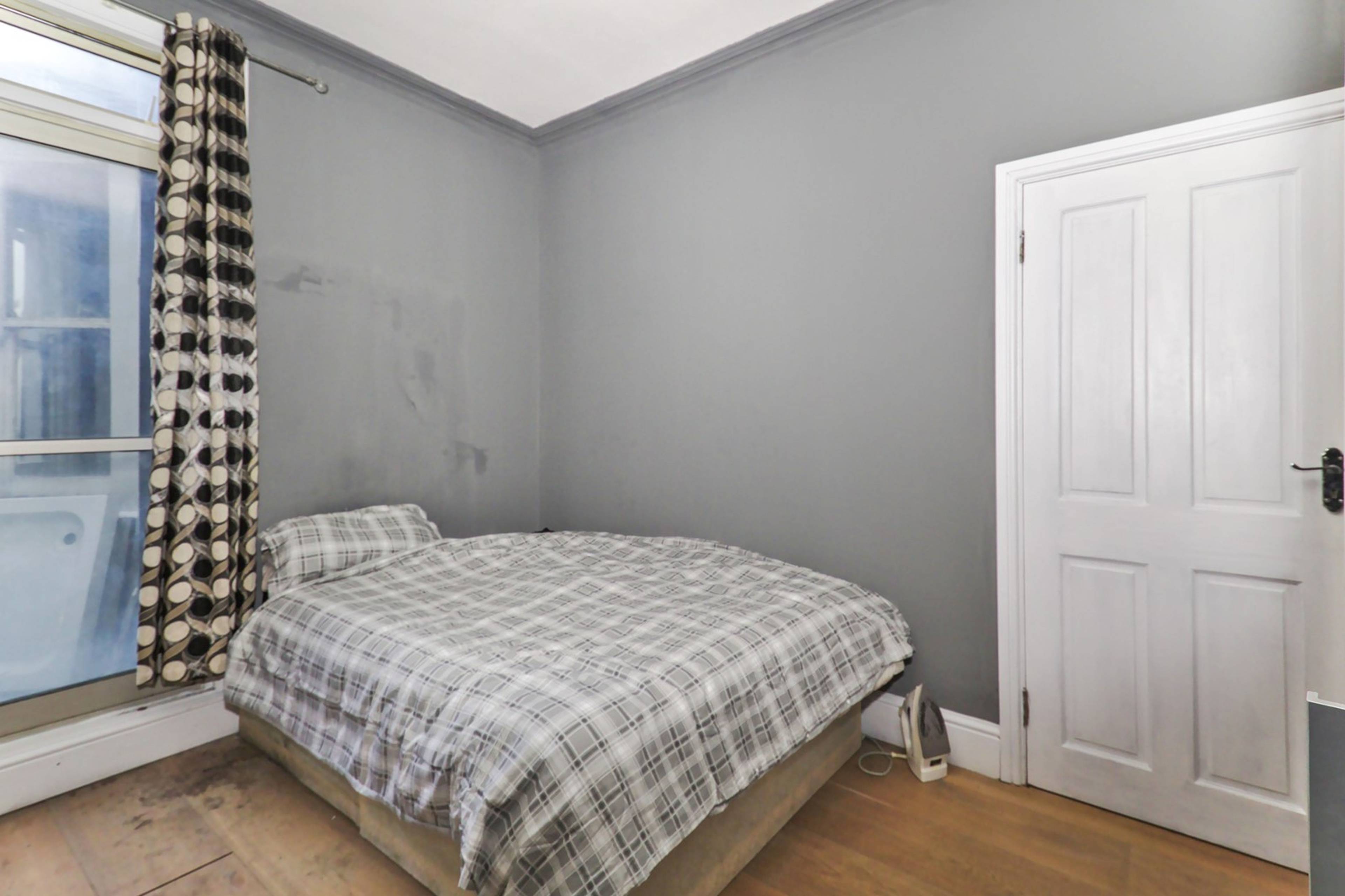 Dining Room/Bedroom