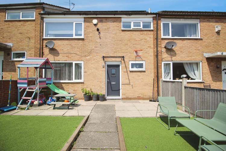 3 bedroom terraced house