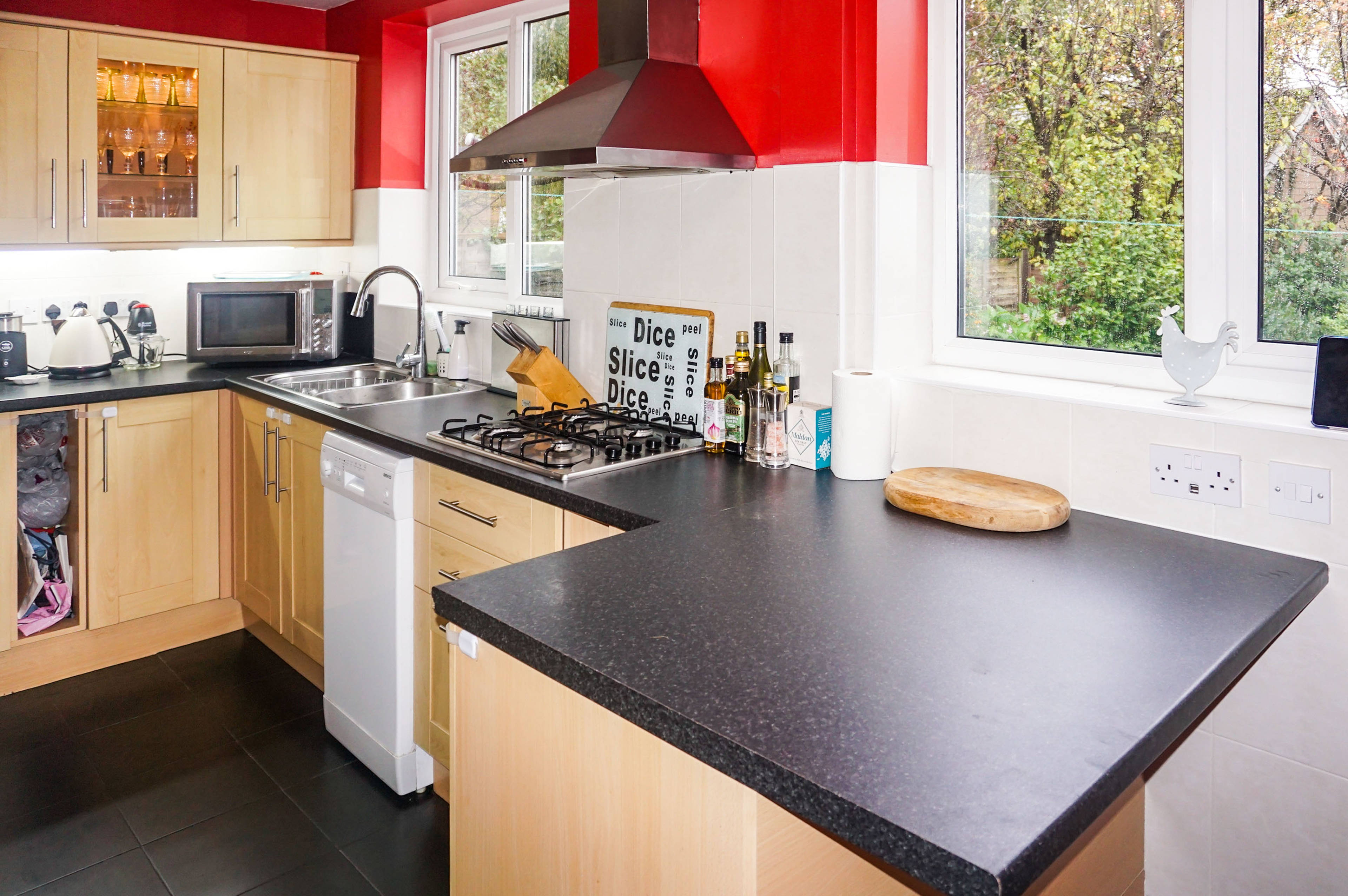 Kitchen/Breakfast